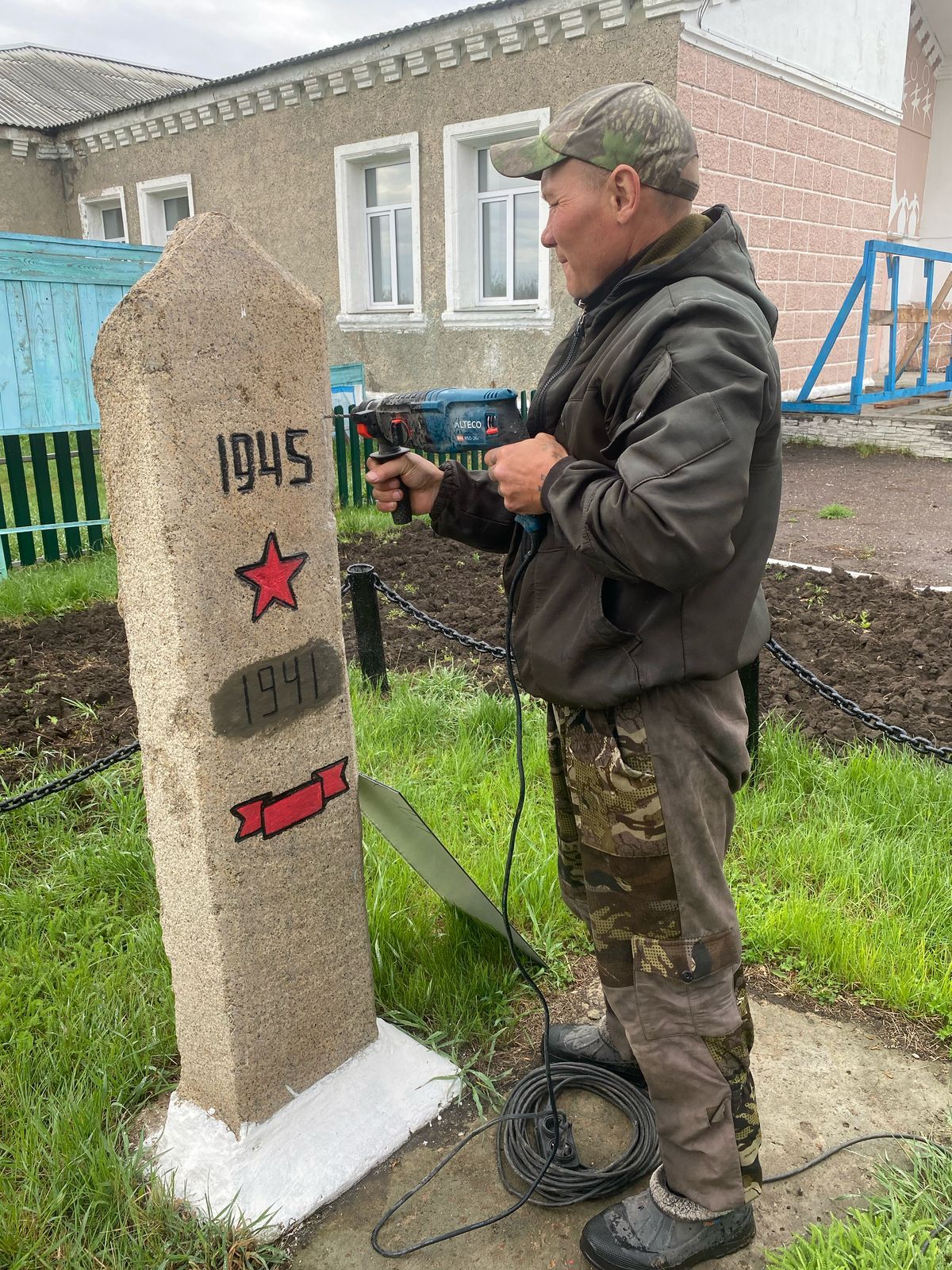 Ұлы Отан соғысы мемориалын жаңарту жұмыстары.