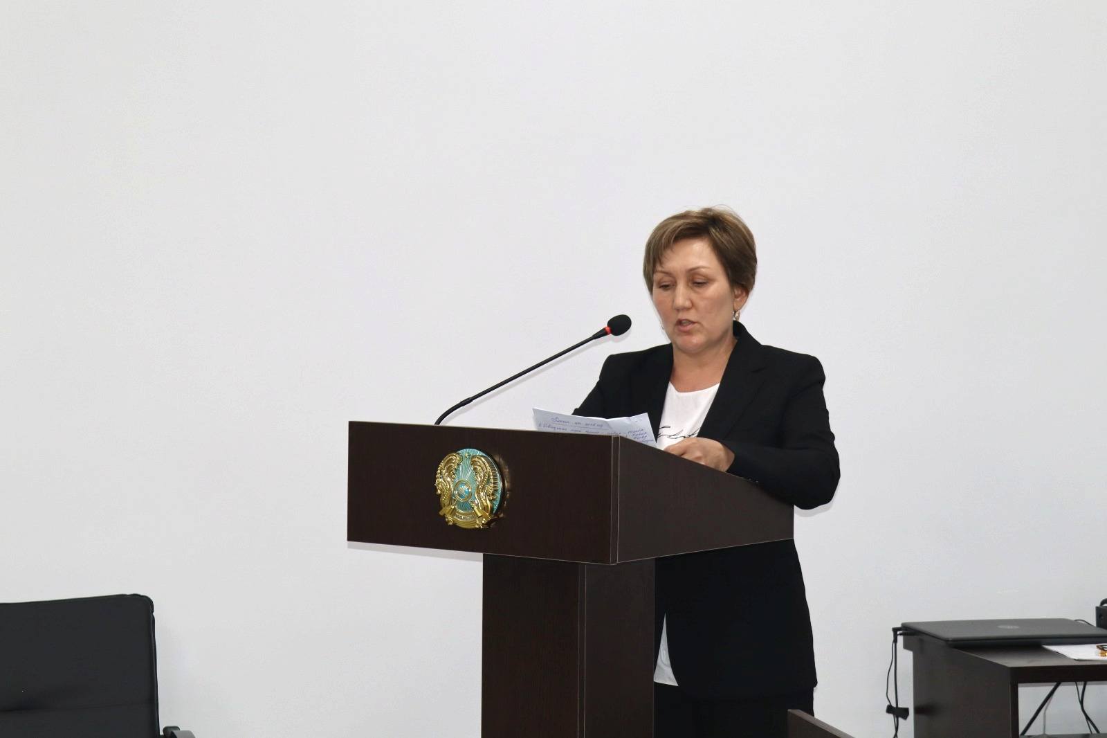 Бюджет мәселелері және әлеуметтік-экономикалық даму жөніндегі тұрақты комиссияның бірлескен отырысы