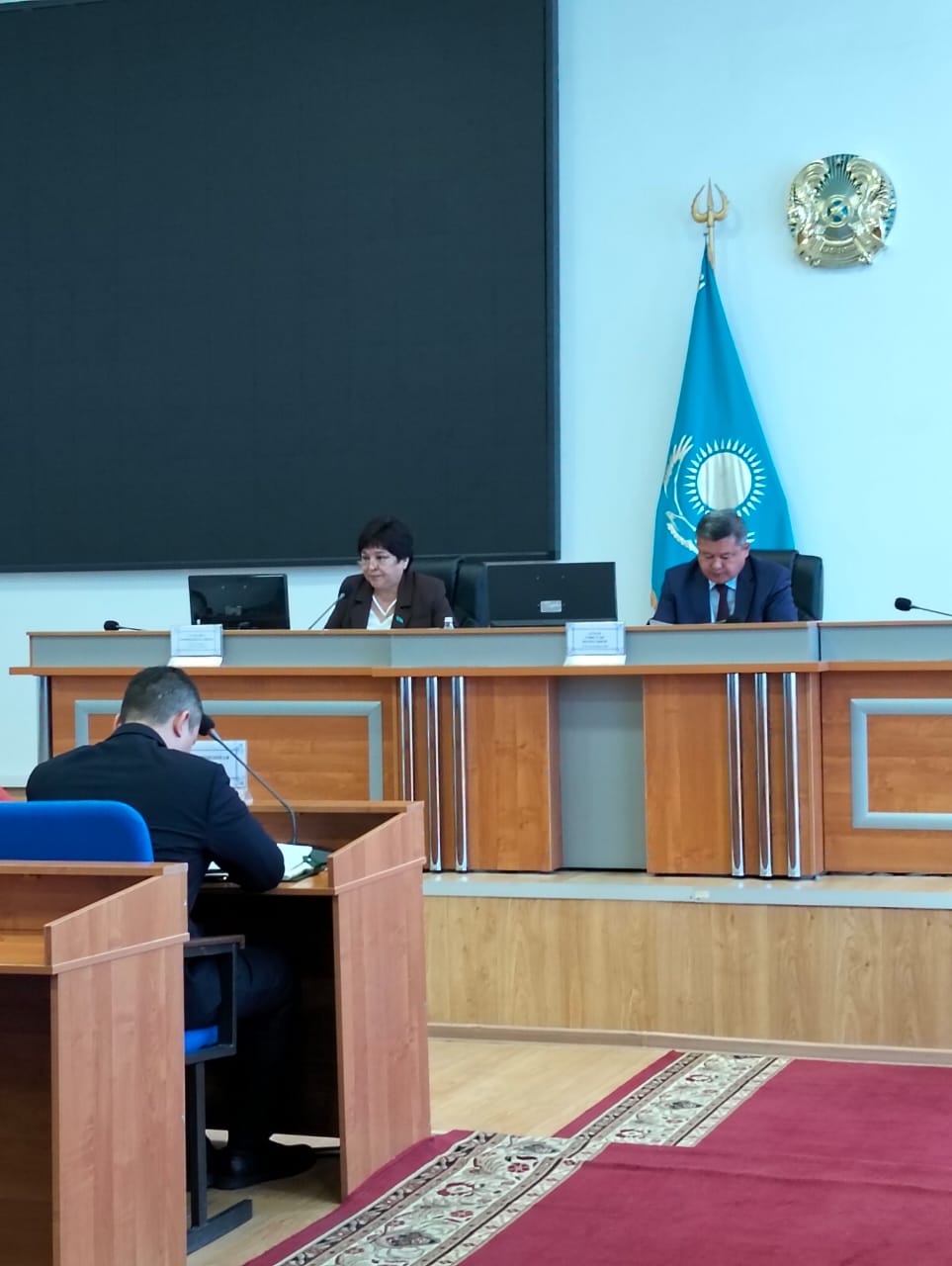 Кезектен тыс 37 сессия туралы