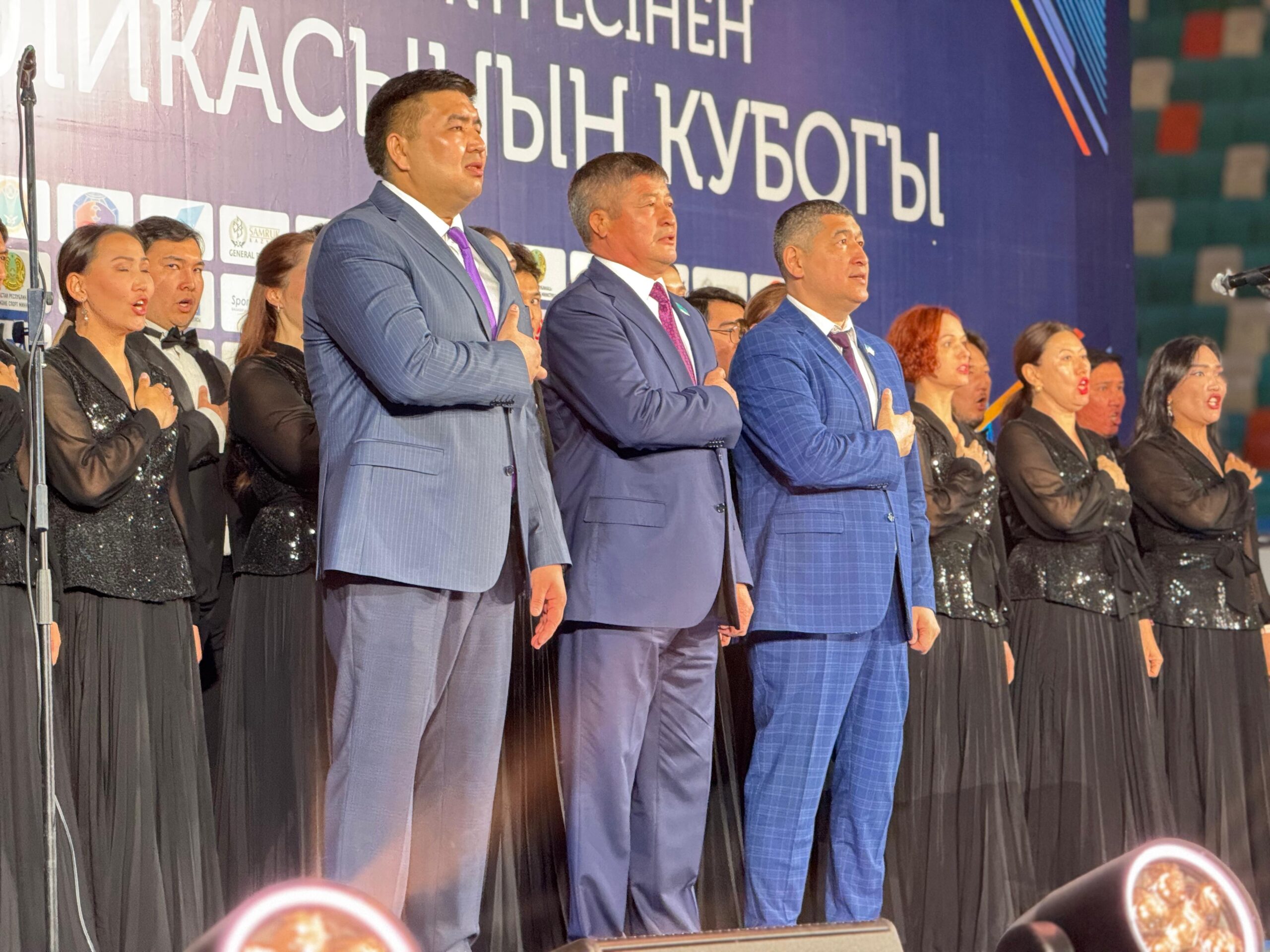 Астанада күрес түрлерінен дәстүрлі Қазақстан кубогы өтіп жатыр