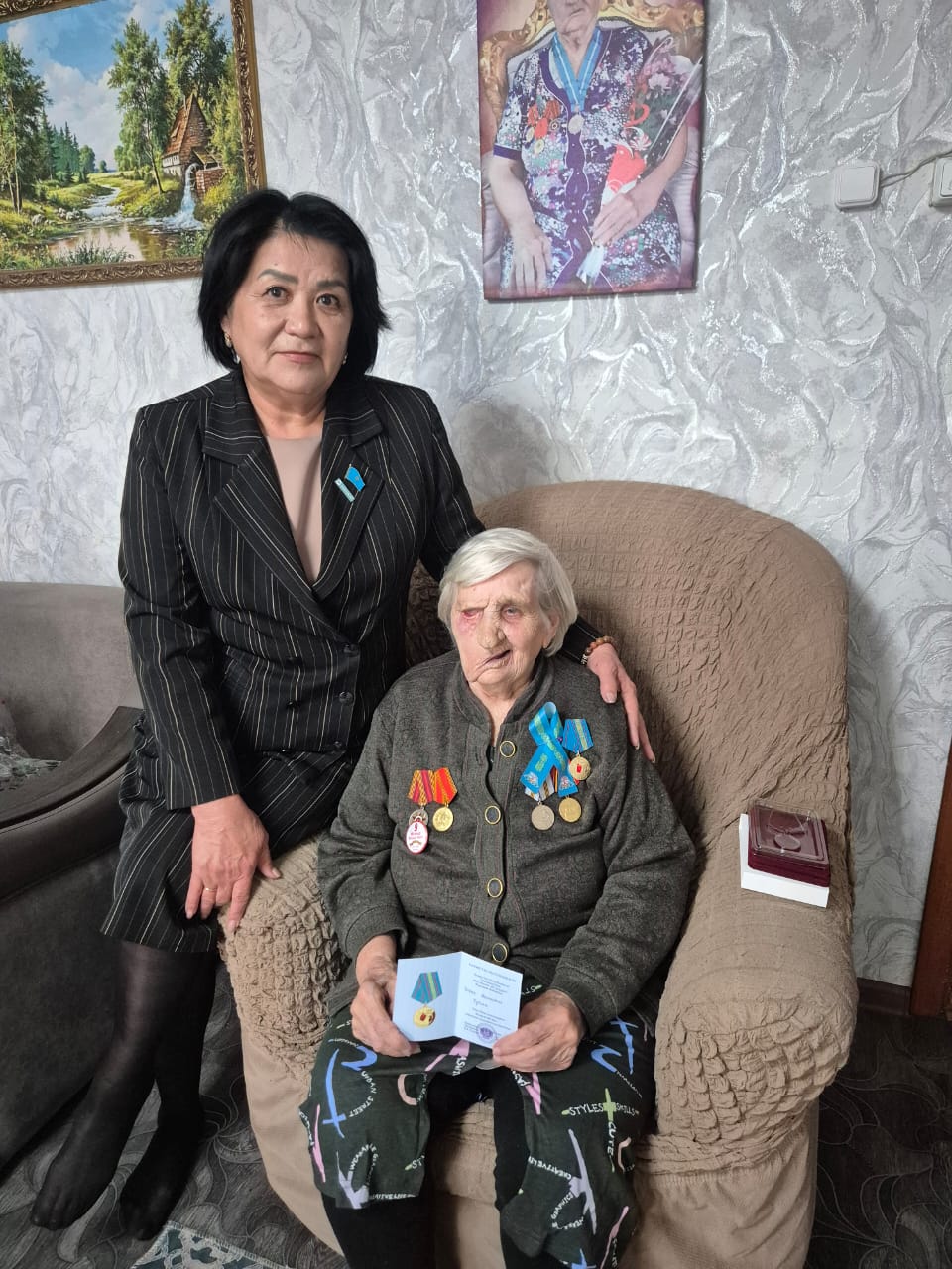 Қарусыз ерлік