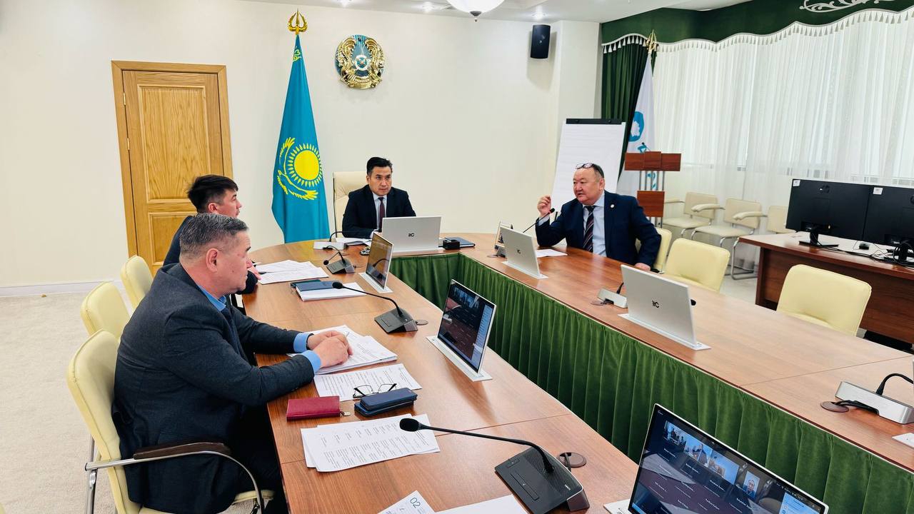 Еңбекминінде «Ата жолы» картасын беру тетігін жетілдіру жөніндегі шаралар талқыланды