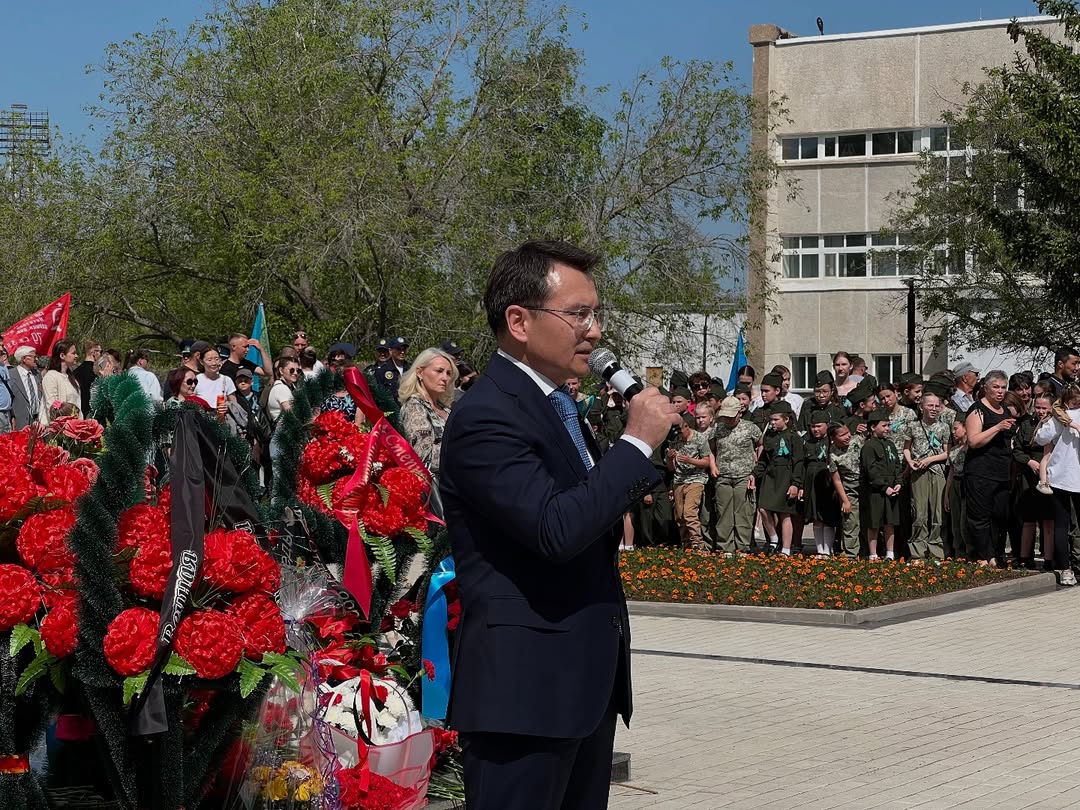 9 мамыр күні қаламызда Ұлы Отан соғысындағы Жеңістің 80 жылдығына арналған салтанатты іс-шара өтті.
