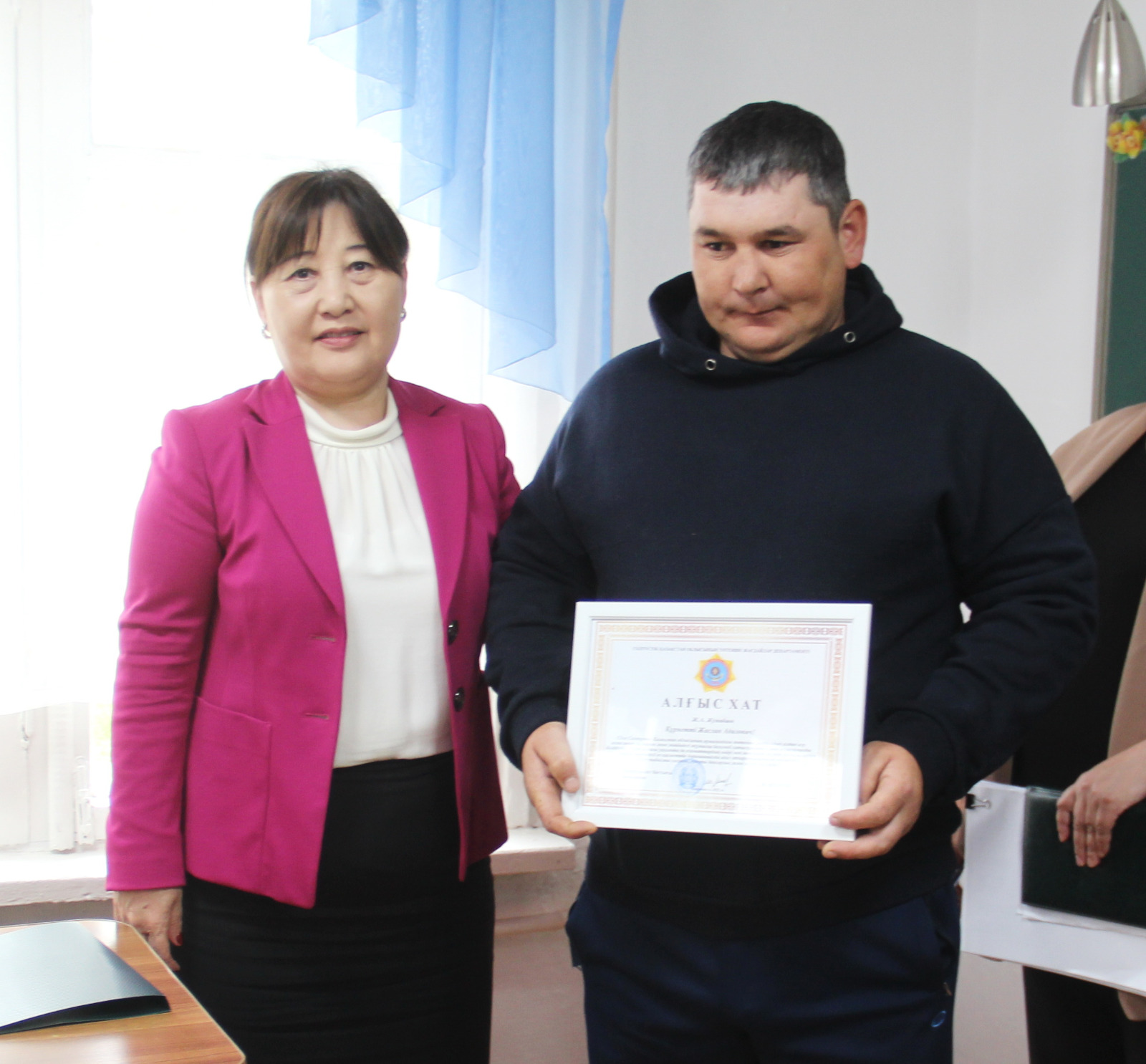 Регулярные встречи акима района с населением