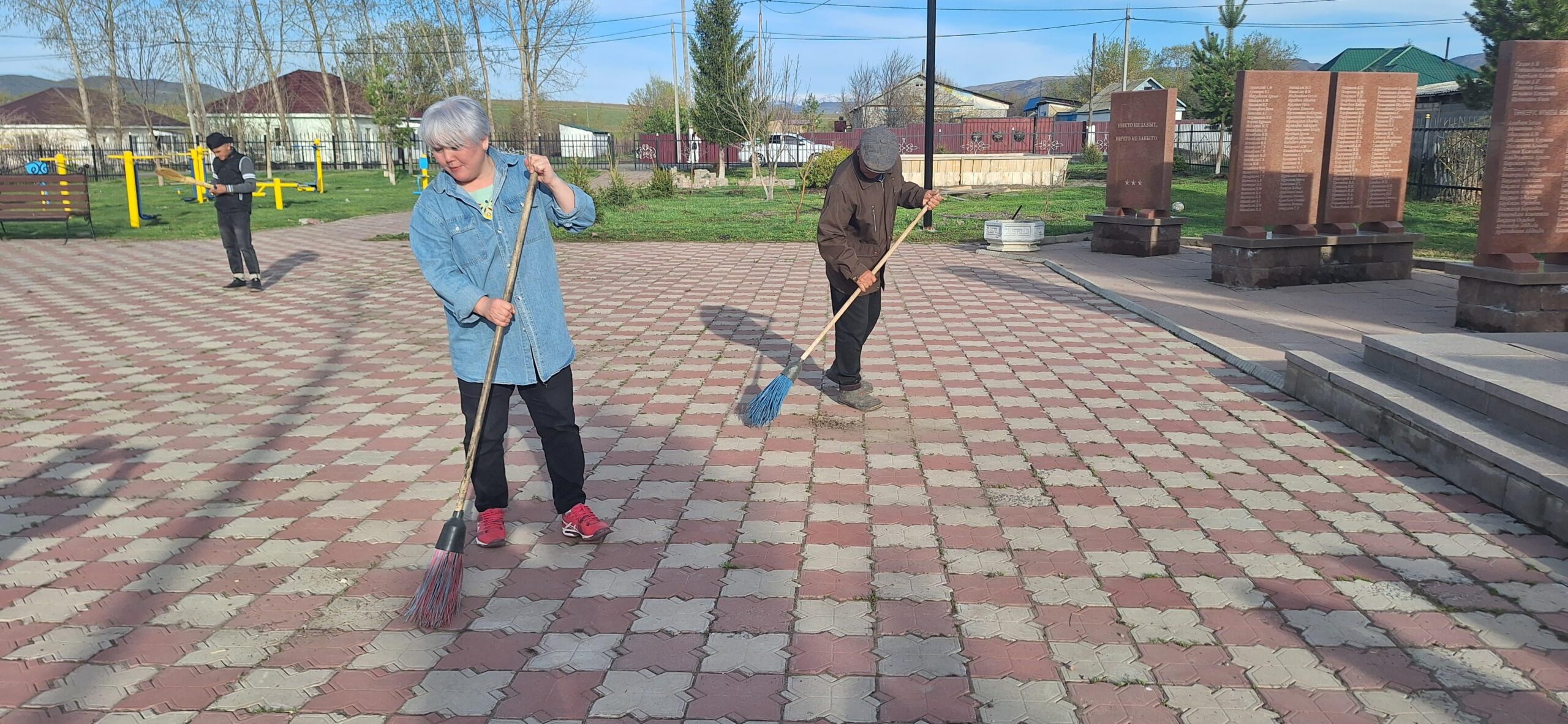 18 сәуір – Халықаралық ескерткіштер мен тарихи орындарды қорғау күні