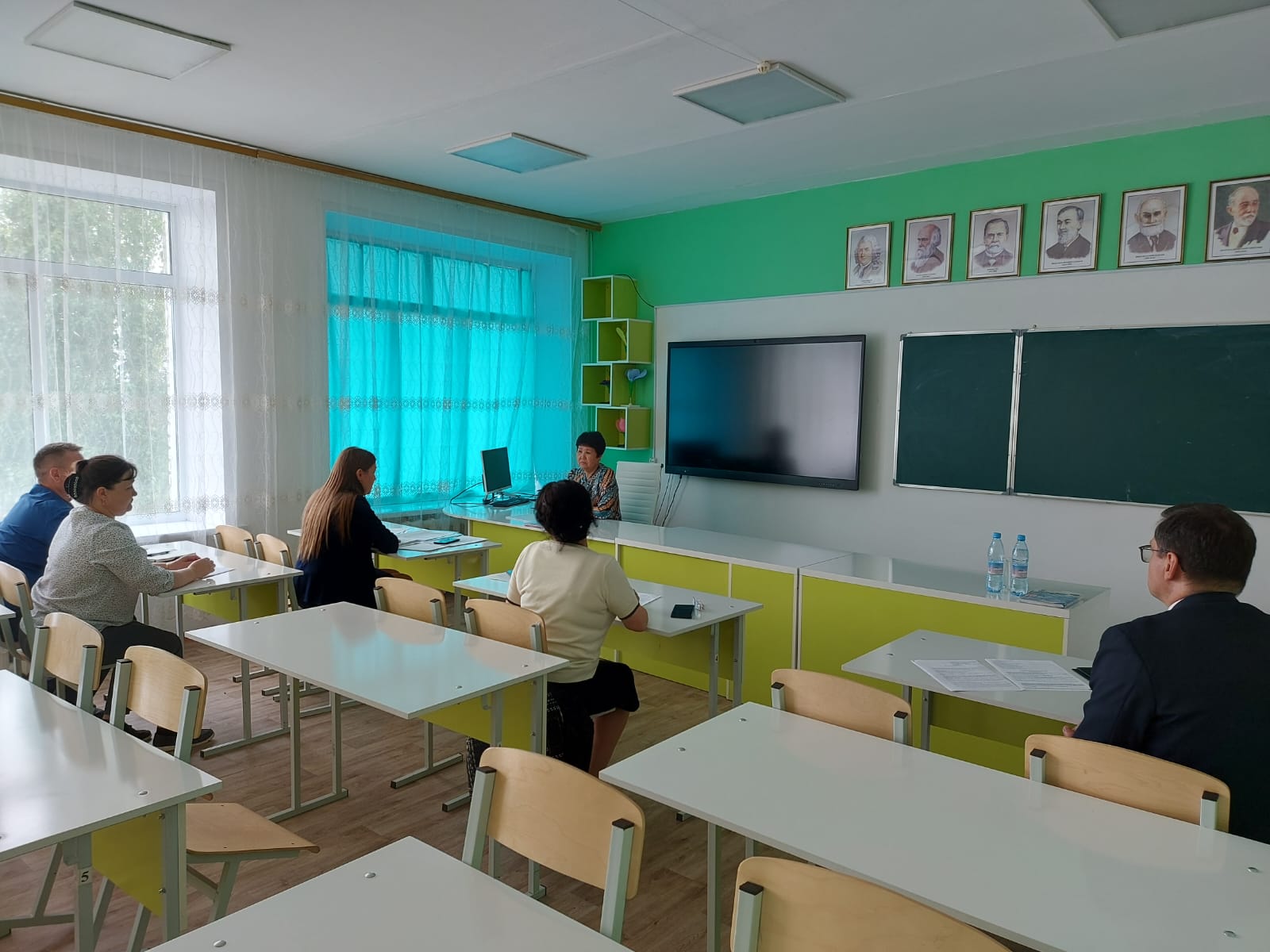 «Бейімбет Майлин ауданы білім бөлімінің Май жалпы білім беретін мектебі» КММ, «Бейімбет Майлин ауданы білім бөлімінің Красносельск жалпы білім беретін мектебі» КММ педагогтерімен кездесулер өтті
