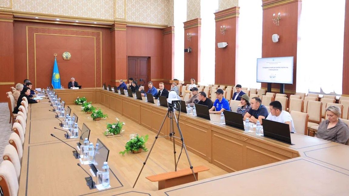 Қарағанды облысында мүмкіндігі шектеулі жандарға спортты қалай қолжетімді ету мәселесі талқыланды