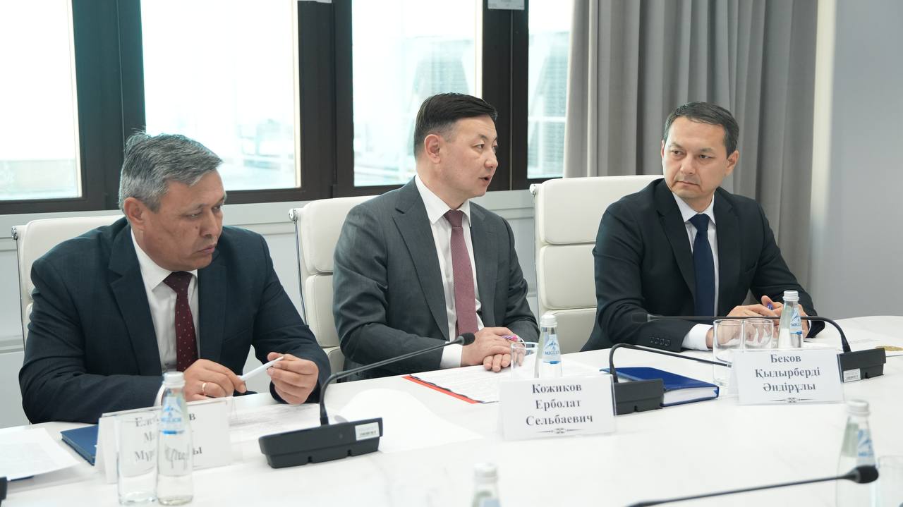 Азаматтарды жеке қабылдау