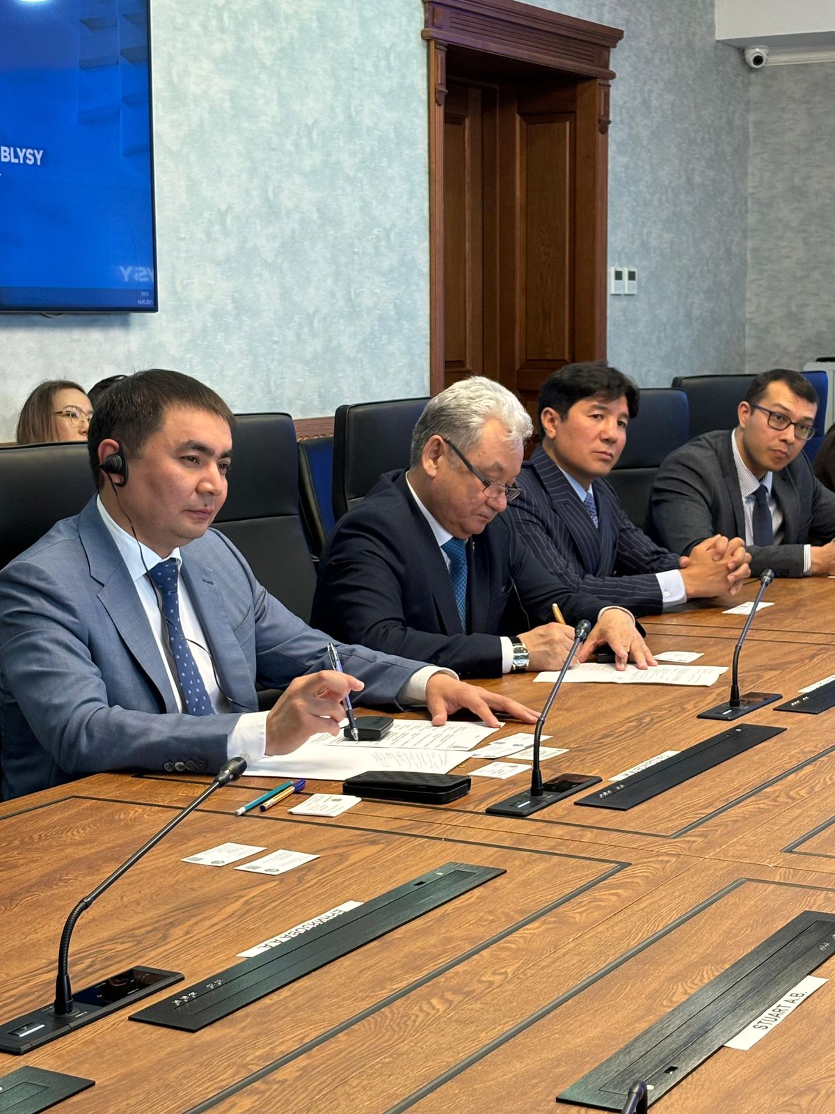 Эксетер университетінің делегациясы Әбілқас Сағынов атындағы Қарағанды техникалық университетіне келді