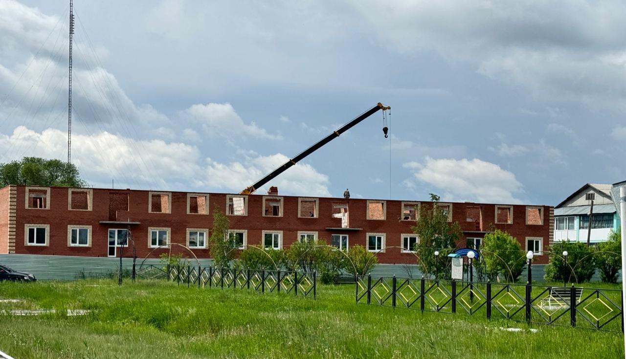 “Жаңа баспана — жаңа серпін: Ұзынкөлде 18 пәтерлі үйдің құрылысы жүріп жатыр”