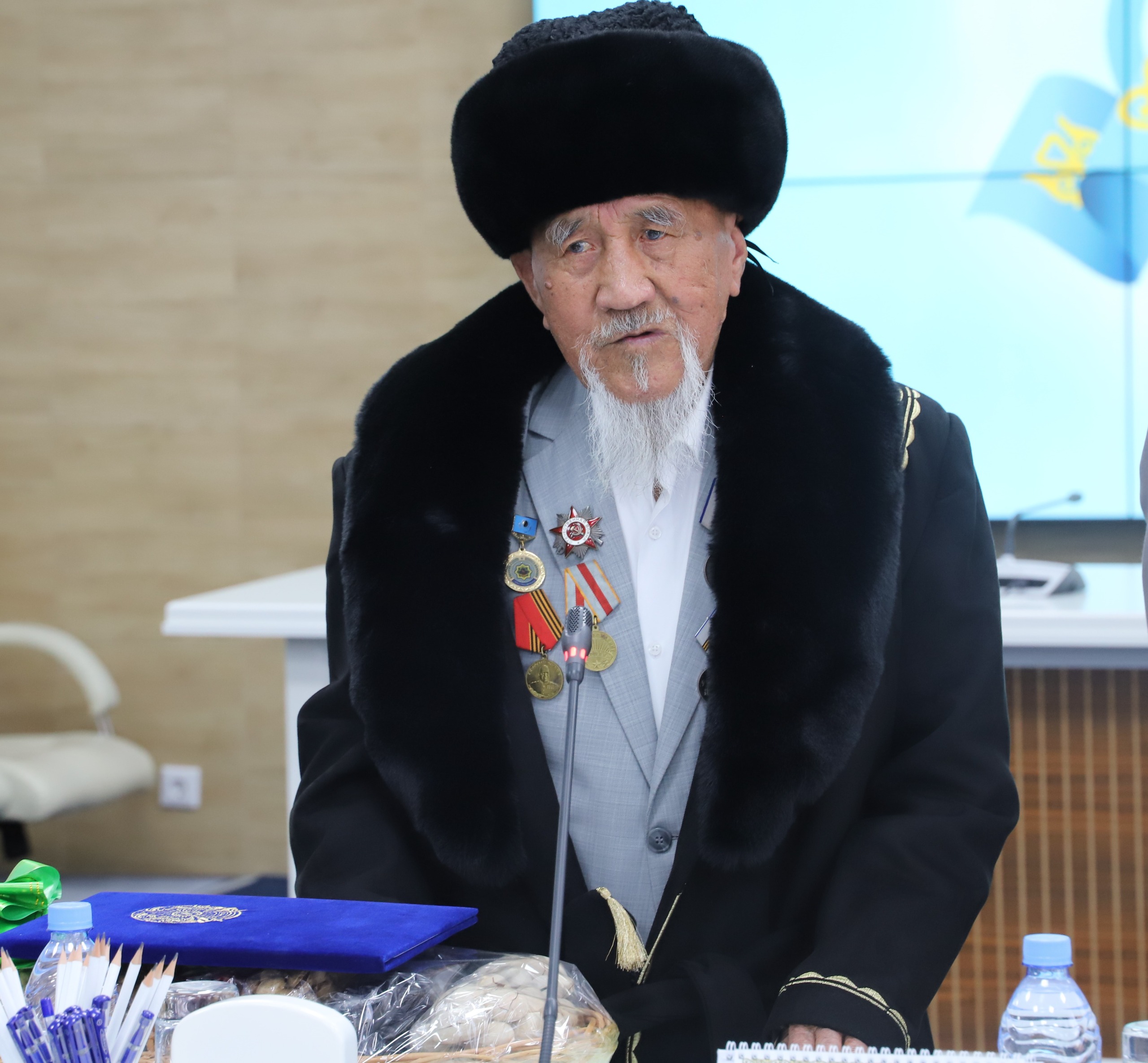 Батырларды еске алу: ардагермен кездесу тарих сабағы ретінде