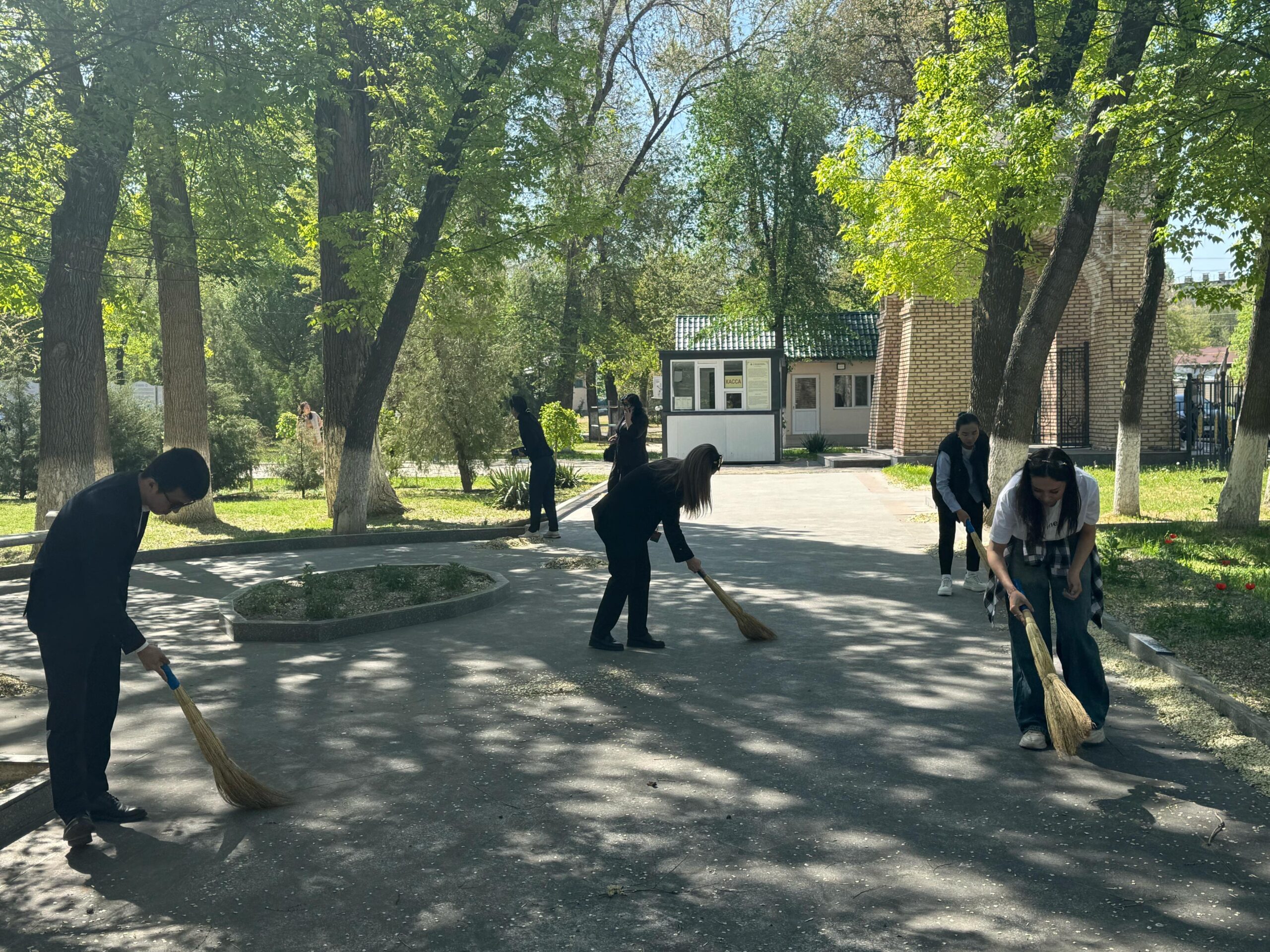 Жамбыл облысында «Таза Қазақстан» экологиялық акциясы жалғасуда