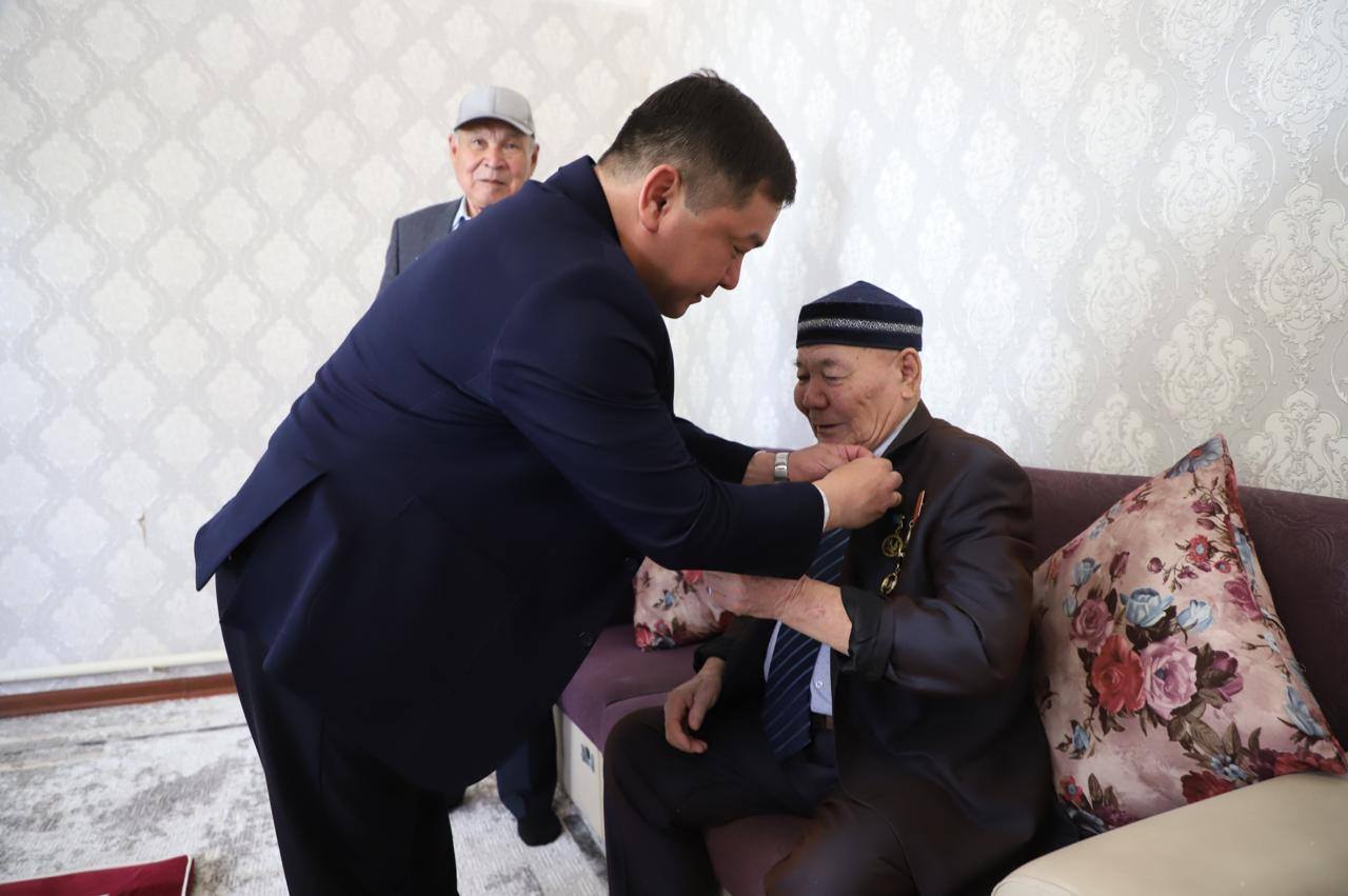 Тыл ардагерлеріне құрмет көрсетілді