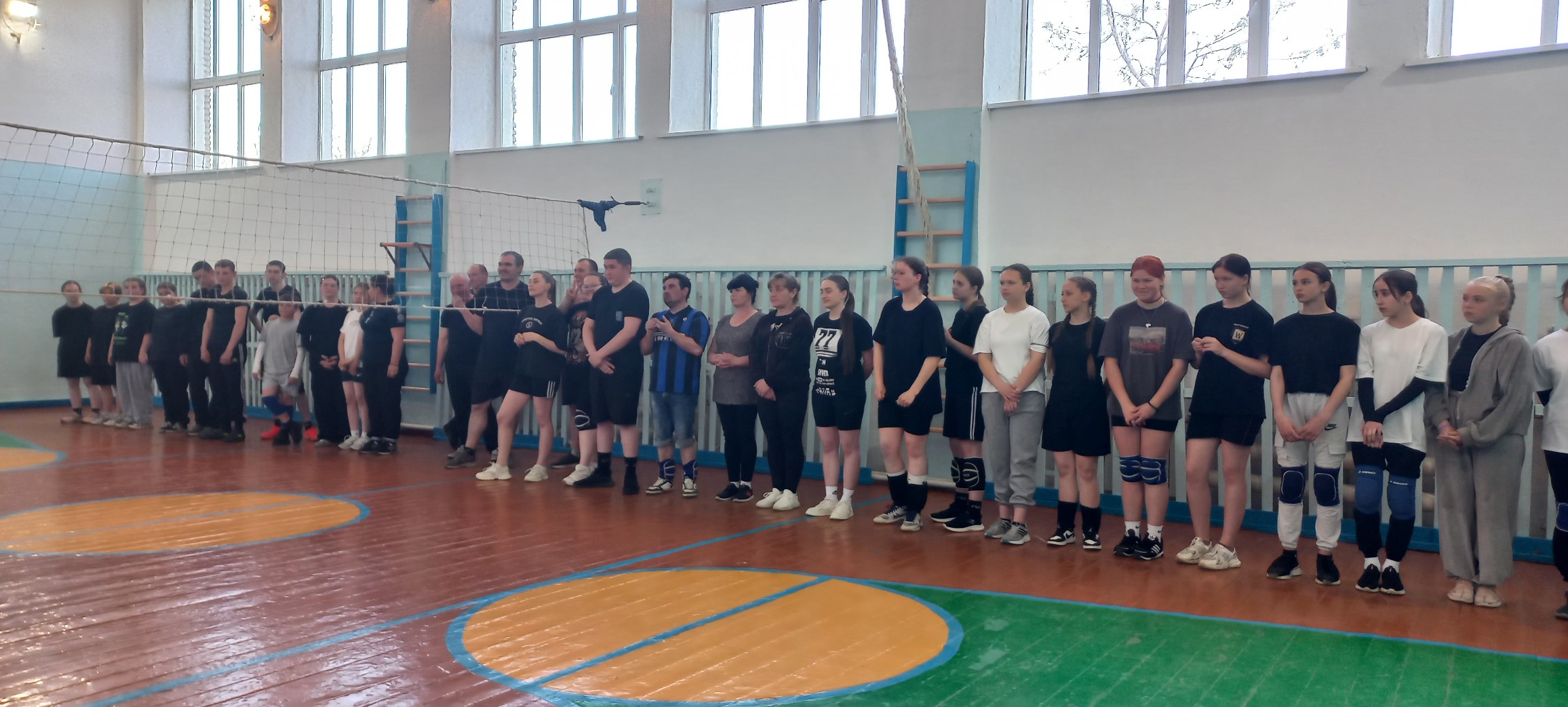 Біздің ауданда волейболдан турнир өтті.