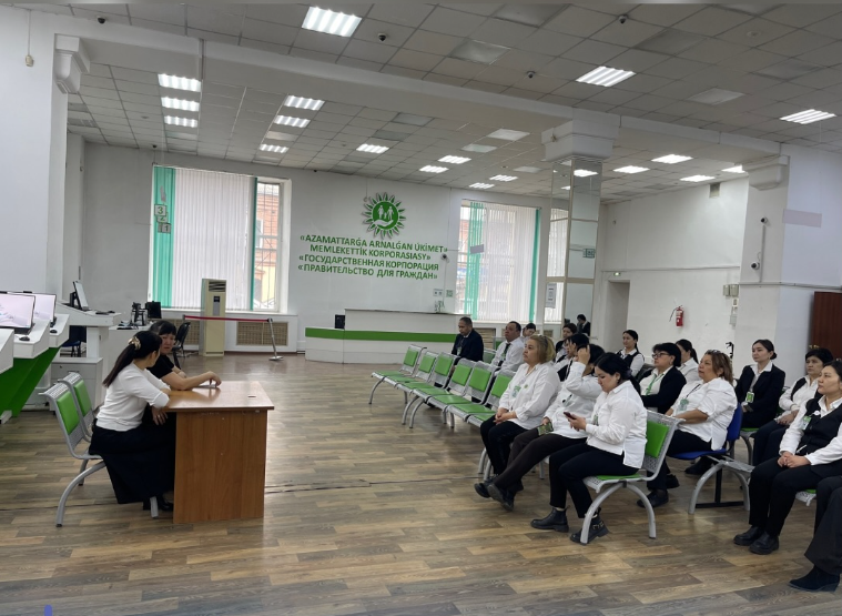 «Коммерциялық емес ұйымдарды тіркеу саласында мемлекеттік қызмет көрсету сондай-ақ Әділет органдары мен мемлекеттік органдарынан сондай-ақ нотариустарынан шығатын ресми құжаттарға апостиль қою тақырыбында семинар өткізілді