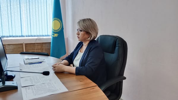 Ақмола облысының санитариялық-эпидемиологиялық бақылау департаментінде этика жөніндегі уәкіл Сәуле Садвакасованың ұйымдастыруымен кезекті профилактикалық семинар өтті. Іс-шараға өңірдің аумақтық басқармаларының қызметкерлері қатысты.