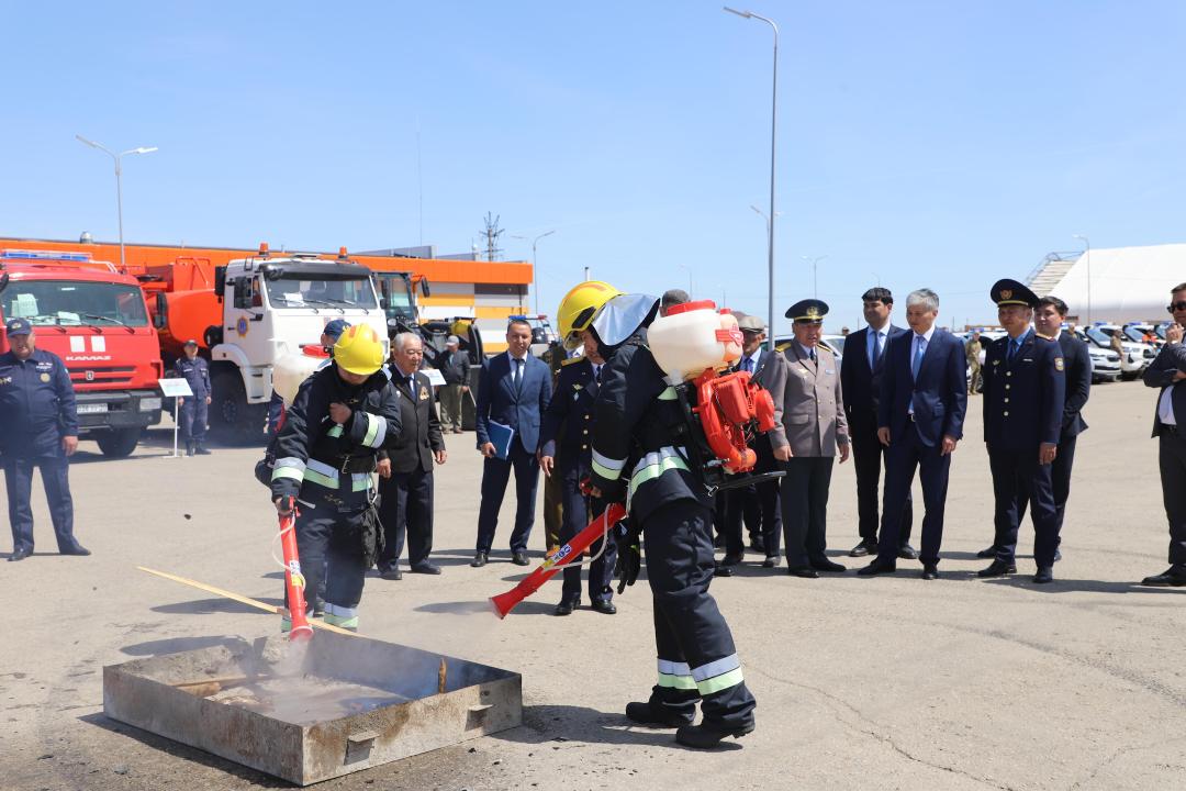 Жезқазғанда Ұлытау облысы Төтенше жағдайлар департаментінің бөлімшелеріне жаңа арнайы техниканы тапсыру рәсімі өтті