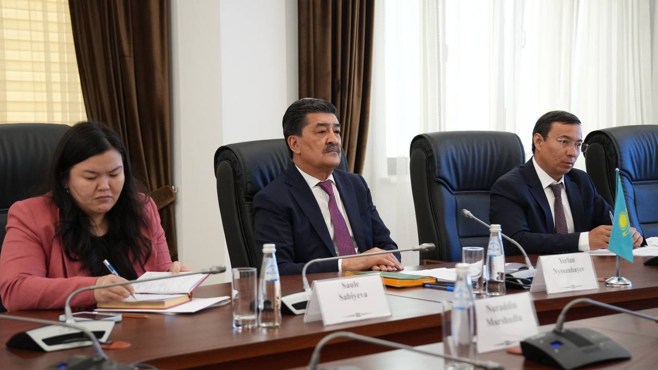 Е. Нысанбаев ЕҚЫҰ өкілдерімен кездесу өткізді