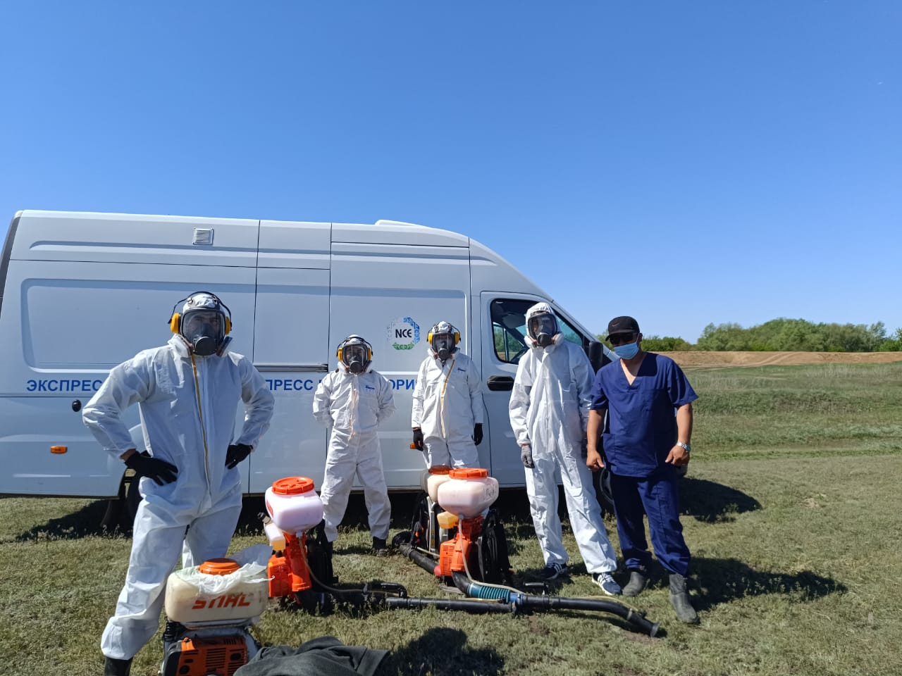 Кеміргіштер мен кенелерге қарсы тосқауыл дератизациясы және дезинсекция бойынша жұмыс жүргізілді