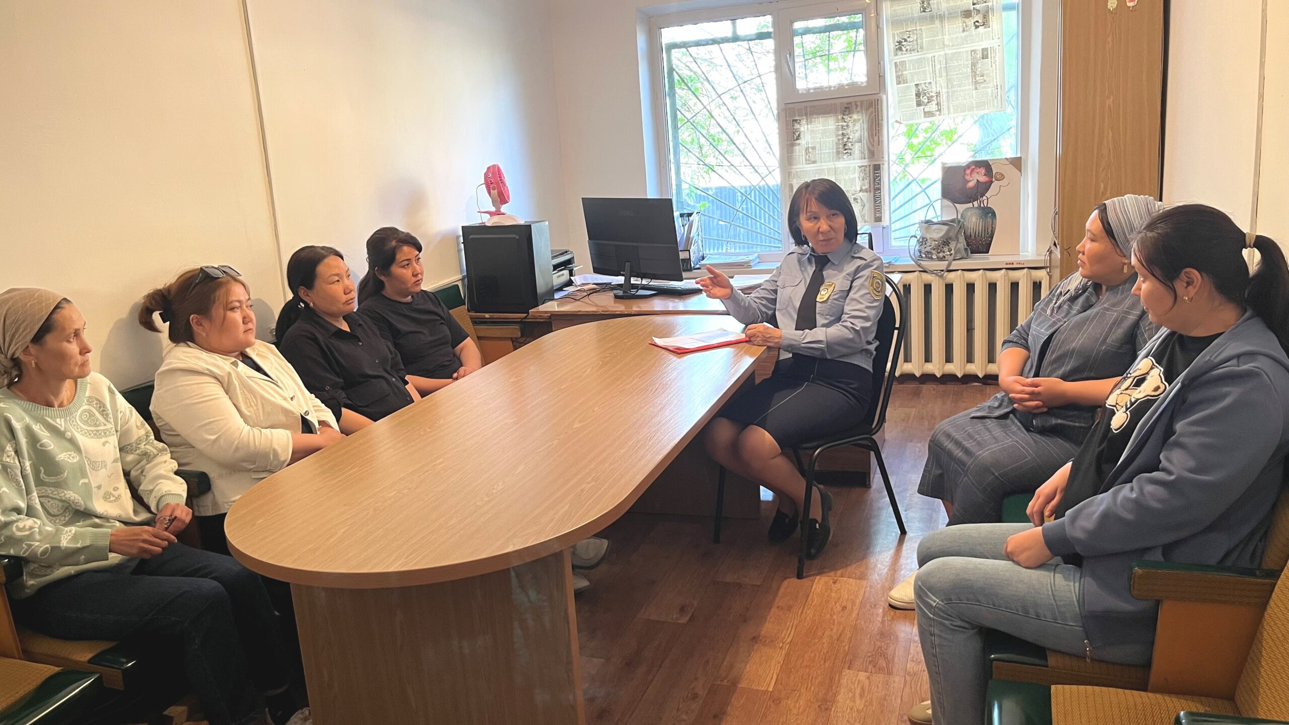 Сарысу ауданы Досбол ауылдық округінің тұрғындарымен кездесу ұйымдастырылды