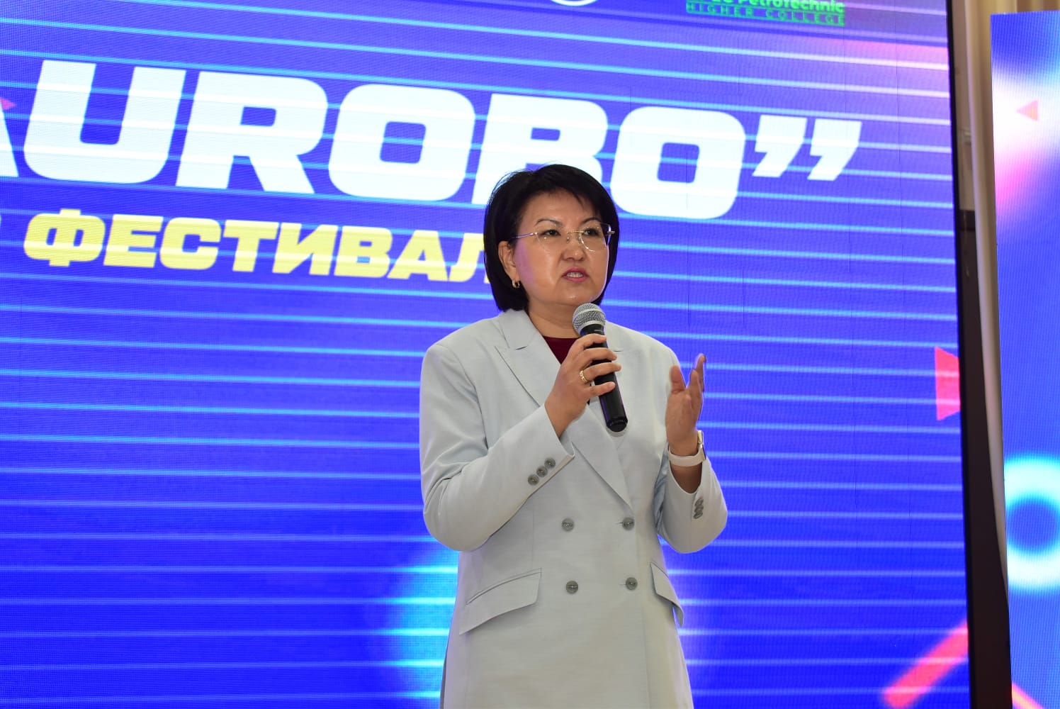 «AtyrauRobo» жастар фестивалінің ашылу салтанаты өтті