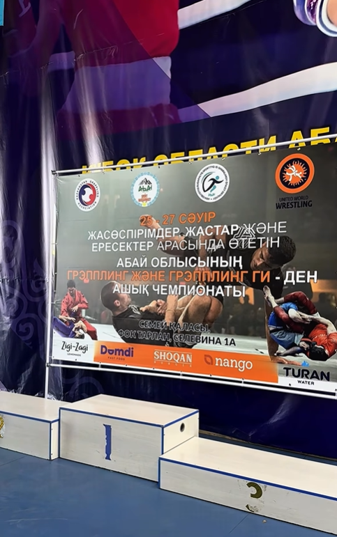 26-27 сәуір күндері UWW ережелері бойынша балалар, жасөспірімдер, жастар және ересектер арасында Абай облысының чемпионаты өтті