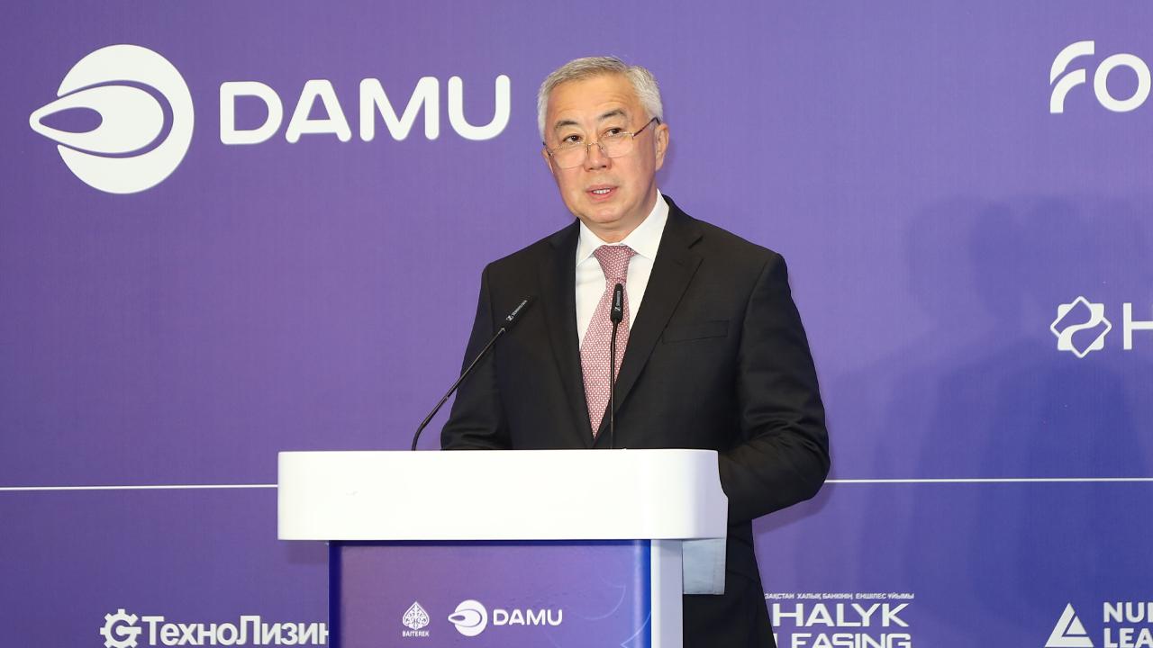Серік Жұманғарин Ulttyq ónim – 2025 атты отандық өндірушілер көрмесін ашты