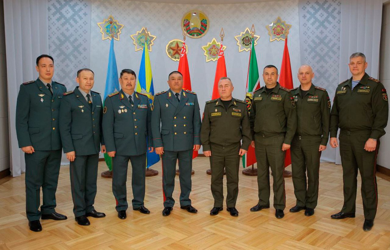 Қазақстан Қорғаныс министрінің орынбасары Минскіде болды