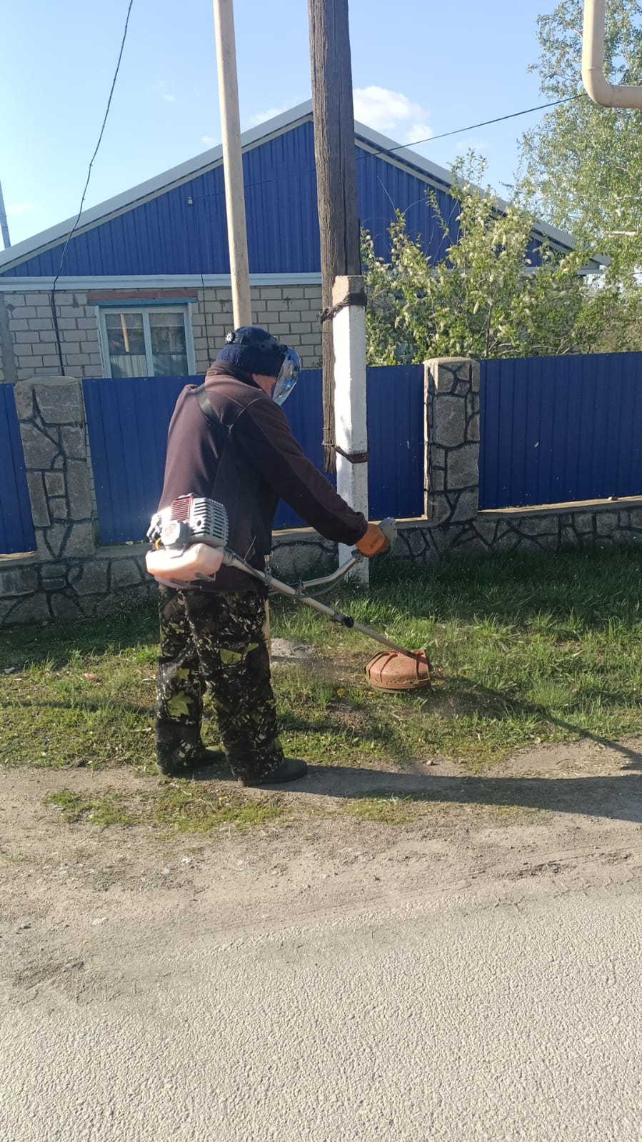 Тельман ауылдық округінің тұрғындары өздерінің үй маңындағы аумақтарын абаттандыруға белсенді қатысады