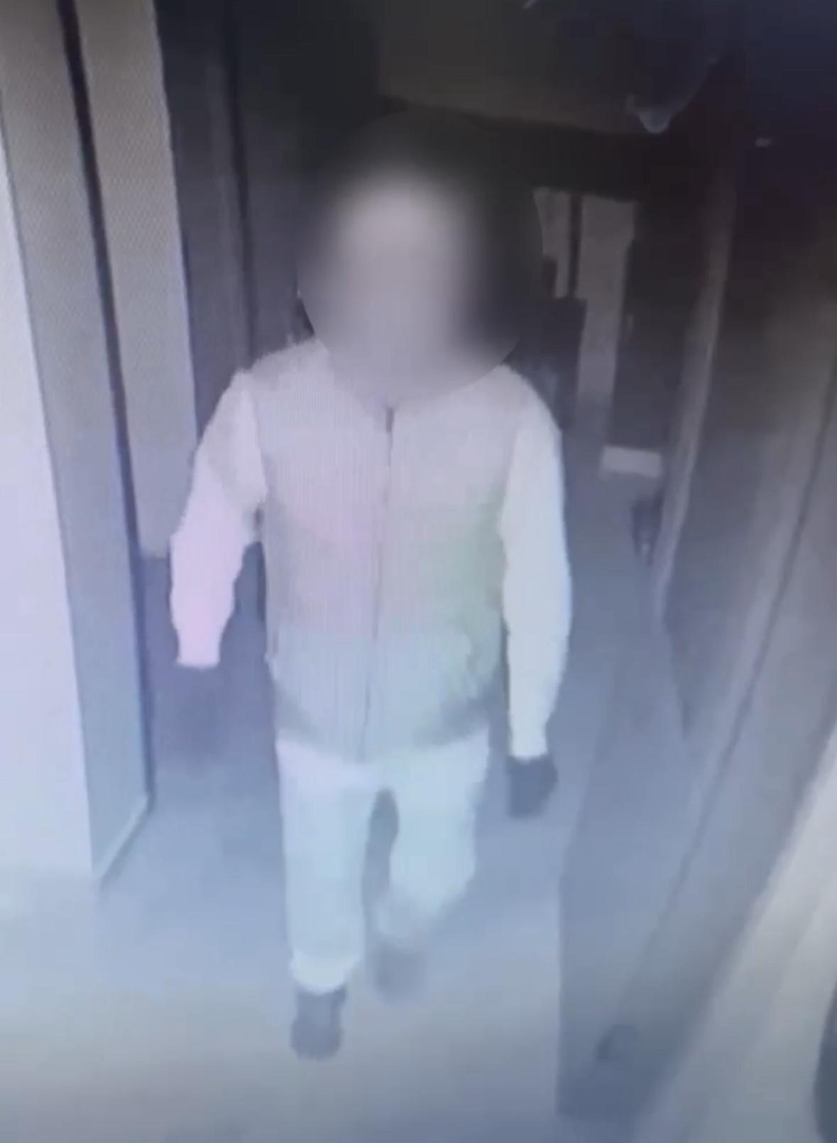 Таразда тіс емханасынан ұрлық жасаған ер адам бейнекамераға түсіп қалды