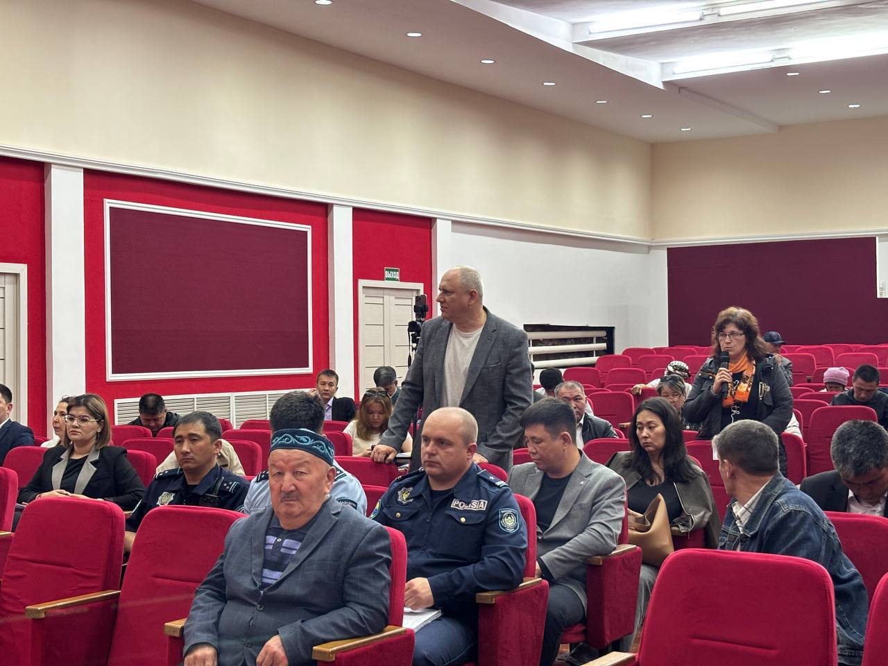 14 мамыр күні Ақсу кентінің тұрғындарымен кездесу өтті.