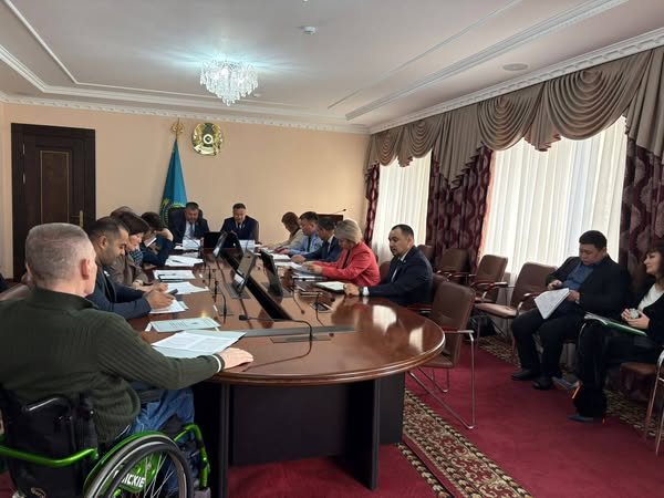 Жазғы кезеңнің басталуымен мемлекеттік органдар каникул уақытында балалардың қауіпсіздігіне, денсаулығына және жұмыспен қамтылуына ерекше назар аударады. Оқу жылының аяқталуы дәстүрлі түрде мектеп оқушыларының жазғы демалысын – лагерьлерде, бос уақытты өткізу орталықтарында және басқа да балалар мекемелерінде ұйымдастыруға дайындықтың басталу нүктесіне айналады.