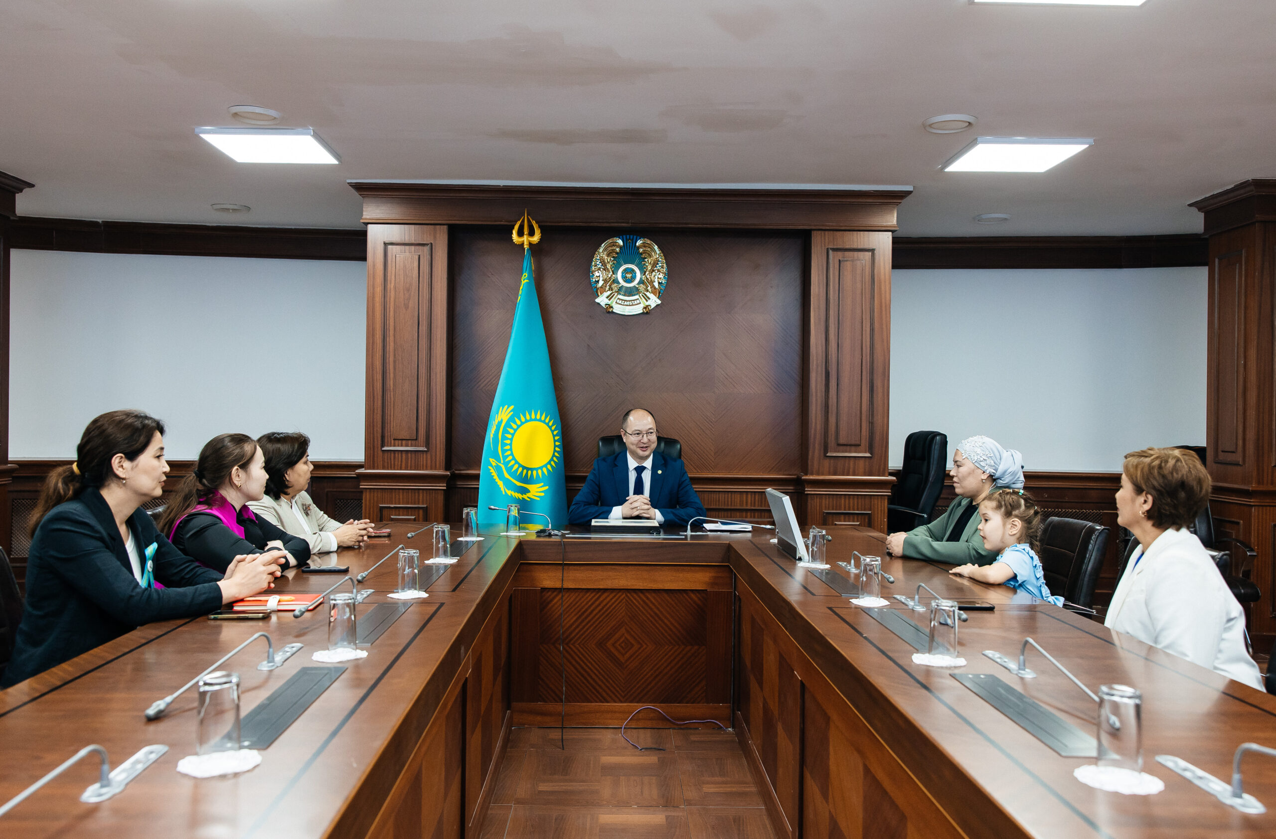 Атыраудың бес жасар дирижері ҚР Мәдениет және ақпарат министрлігінің Алғыс хатына ие болды