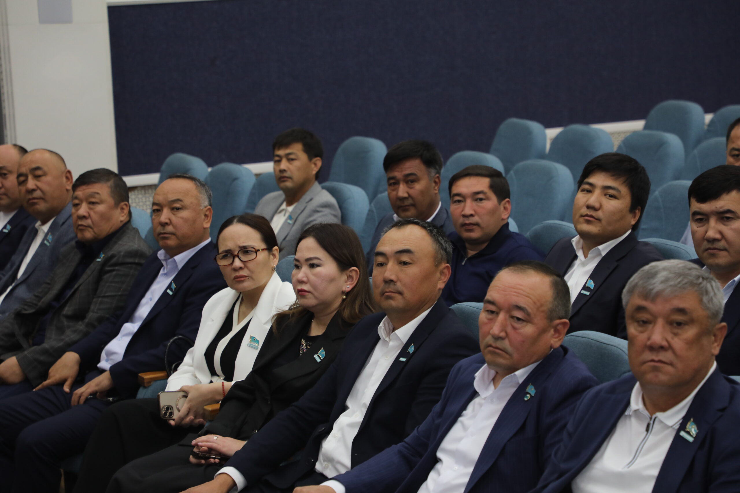 САРЫАҒАШ: ТҰРҒЫНДАР ӨТІНІШІ КЕЗЕҢ-КЕЗЕҢІМЕН ШЕШІМІН ТАБУДА