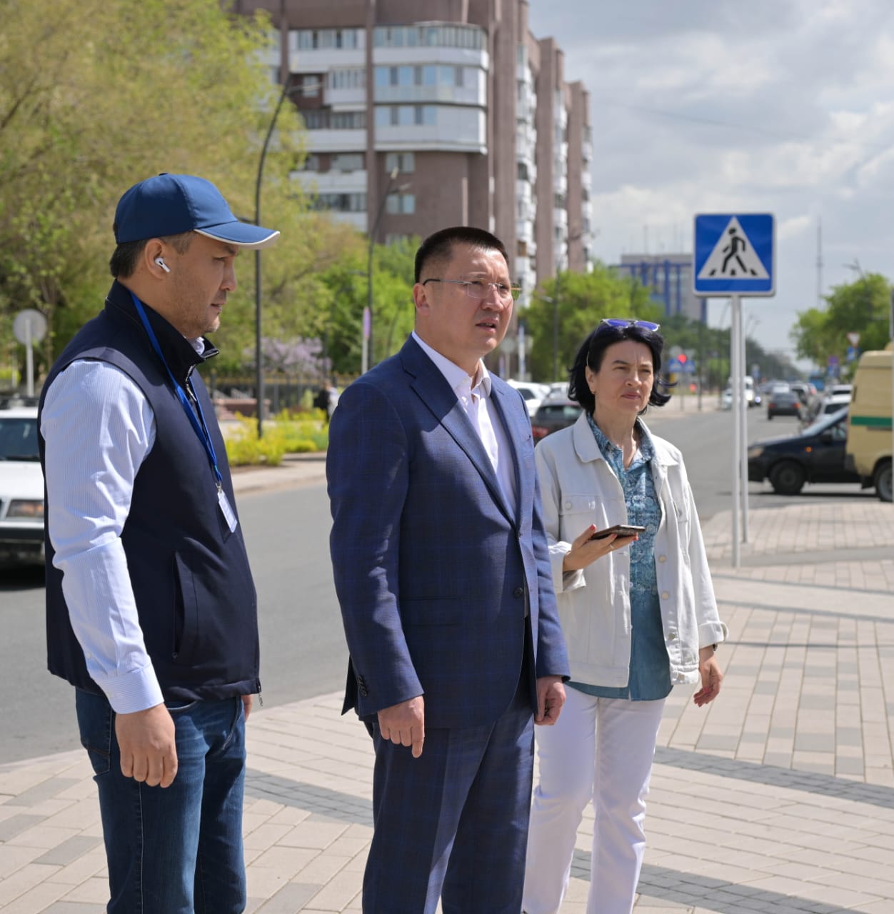 Өңір басшысы Асайын Байханов Павлодар қаласын аралап, қаланы абаттандыру бойынша жобалардың іске асырылуын тексерді