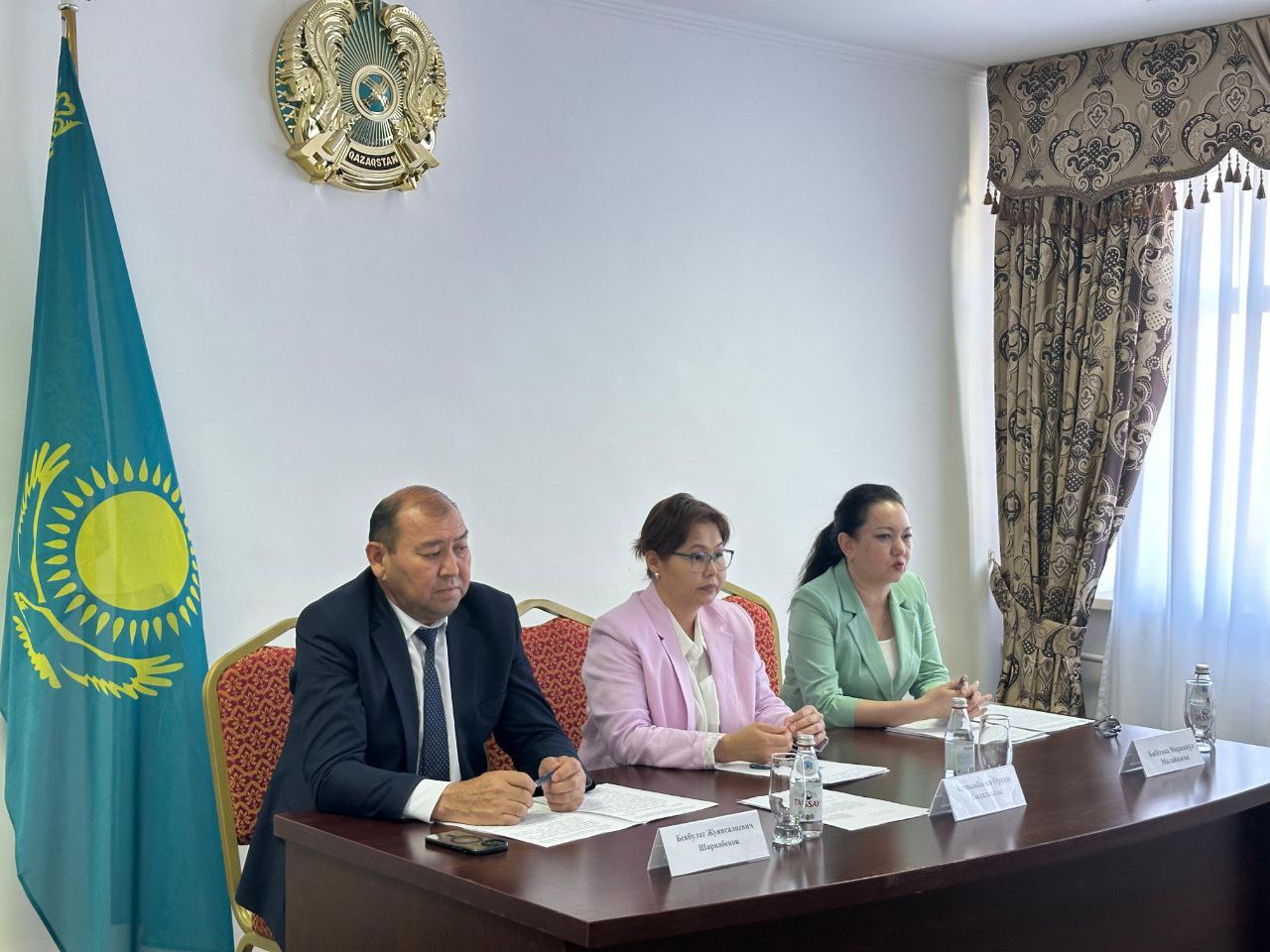 Еңбек министрлігі комитеттерінің аумақтық департаменттері қызметкерлерімен заңнаманы сақтау және сыбайлас жемқорлықтың алдын алу мәселелері бойынша профилактикалық кеңестер өткізілді
