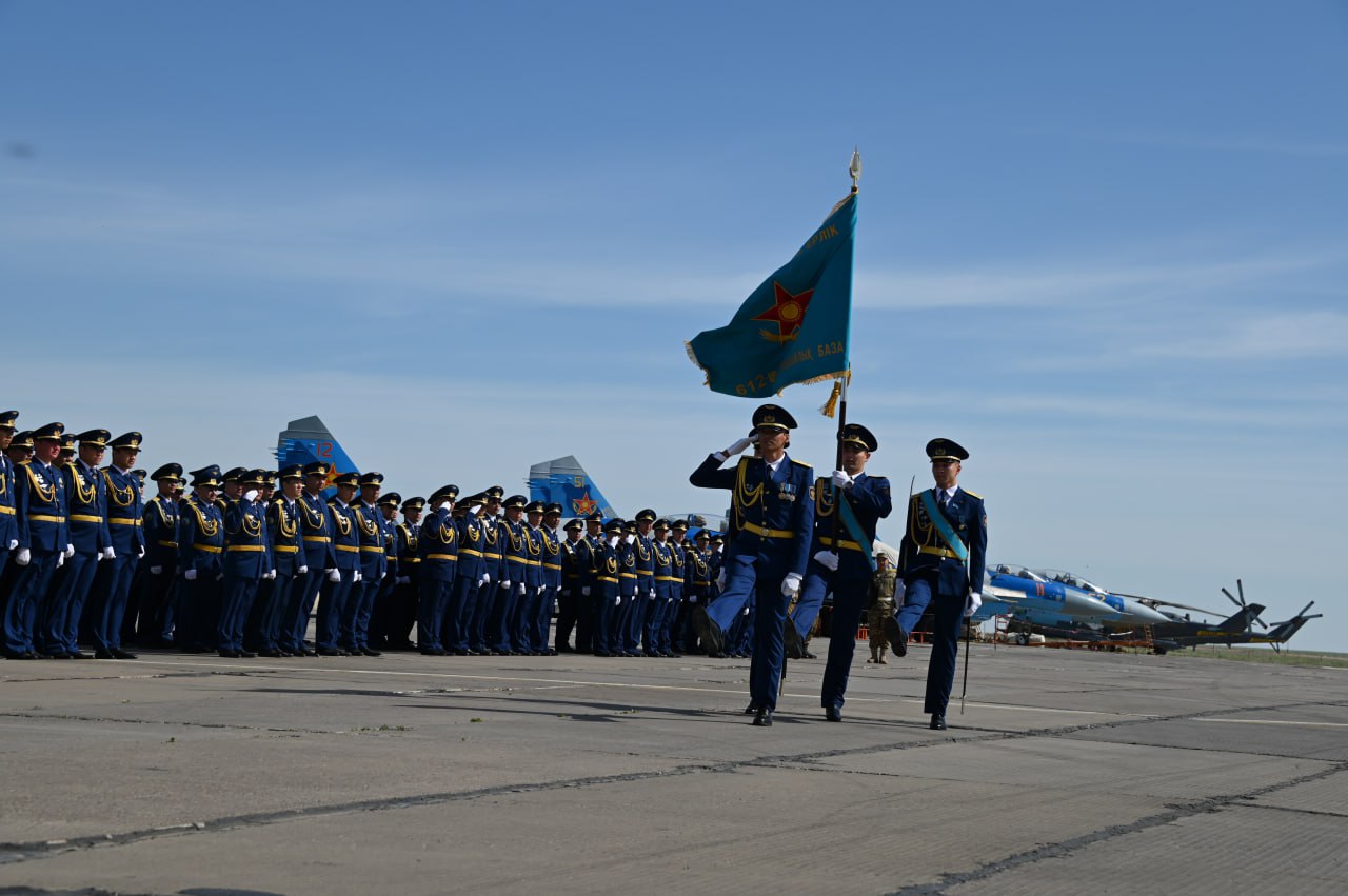 Ақтауда авиаторлар бөлімнің құрылған күнін салтанатты түрде атап өтті