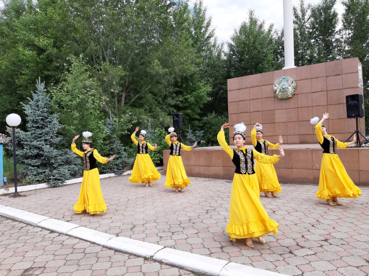 Новоишим ауылында мемлекеттік рәміздер күніне арналған салтанатты іс-шара өтті Қазақстан Республикасының