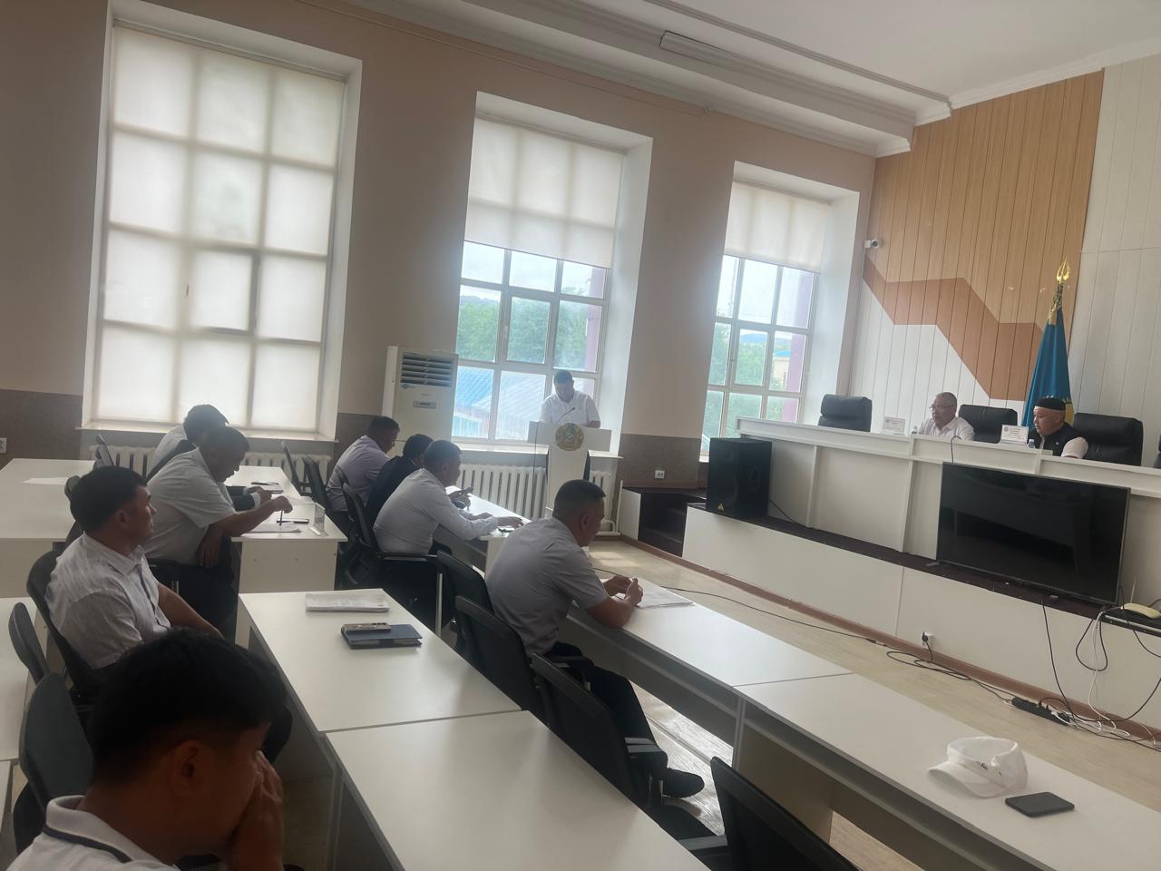 Зайсан аудандық  мәслихатының кезектен тыс сесссиясы