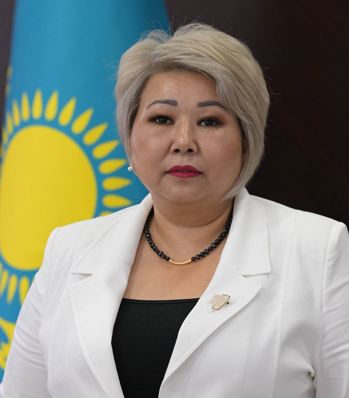 Облыс әкімінің өкімімен Самал Қадырова Павлодар облысының жұмыспен қамтуды үйлестіру және әлеуметтік бағдарламалар басқармасының басшысы болып тағайындалды