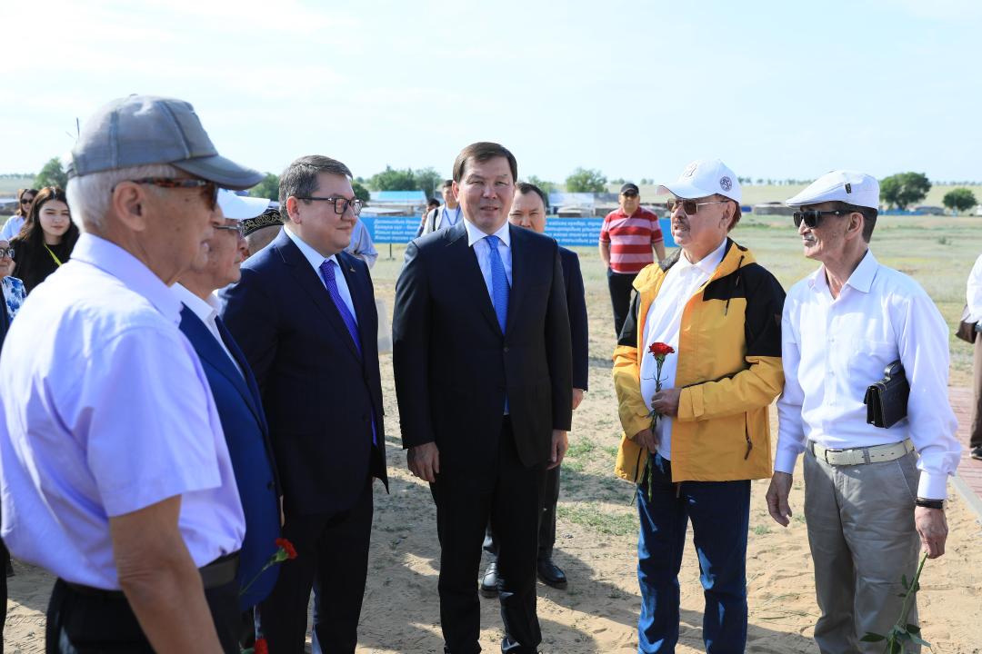 Бұлақ ауылында Әлия Молдағұлованың рухына тағзым етілді