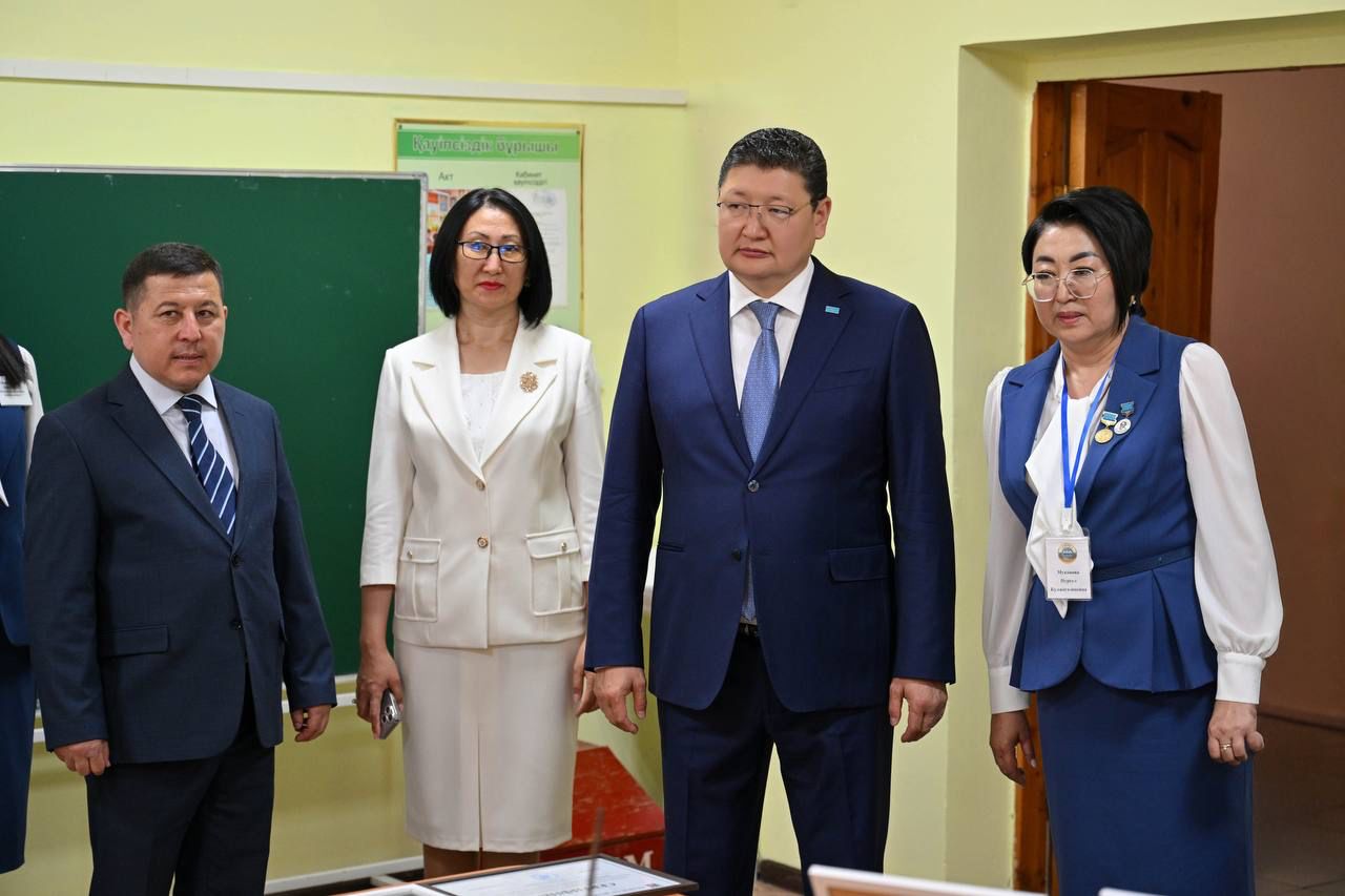 «Үздік 100 мектеп»