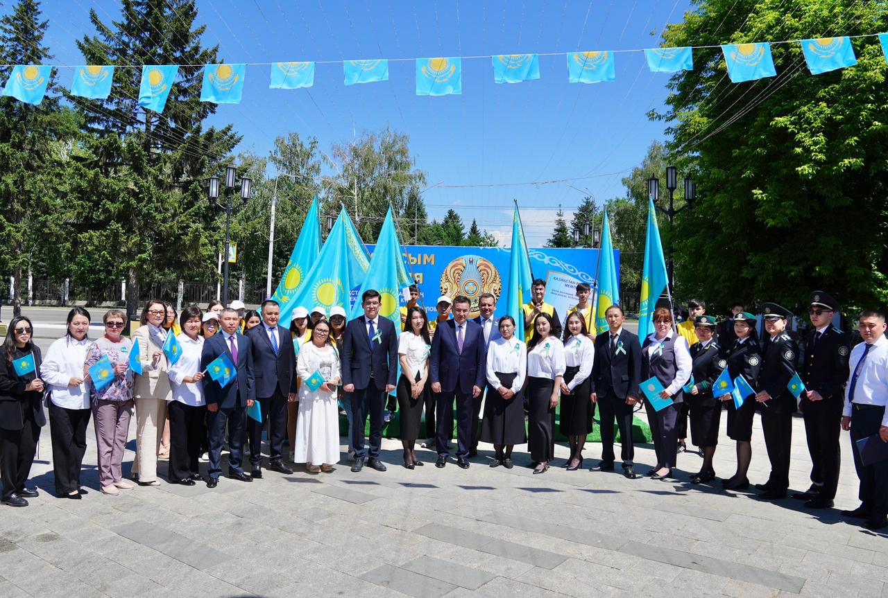 Өскеменде Қазақстан Республикасының Мемлекеттік рәміздері күніне арналған салтанатты іс-шара өтті