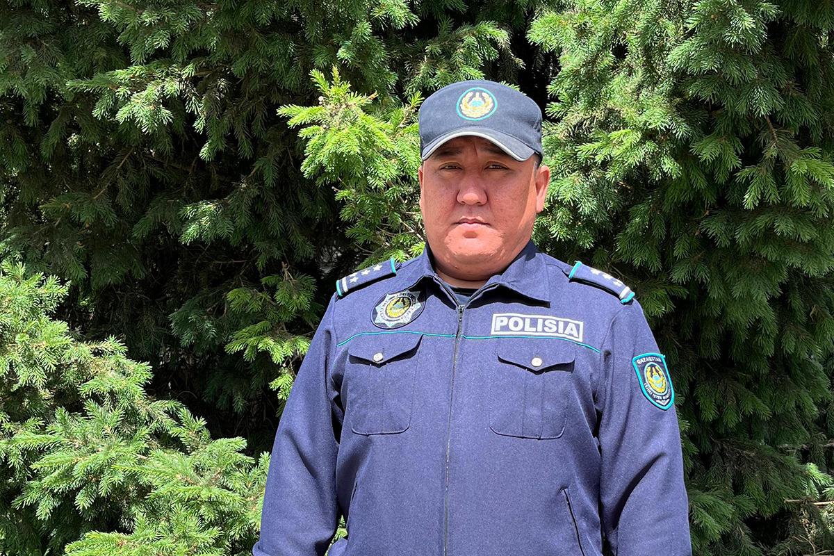 Полицияның учаскелік инспекторы жасөспіріммен болған оқыс жағдайдың алдын алды