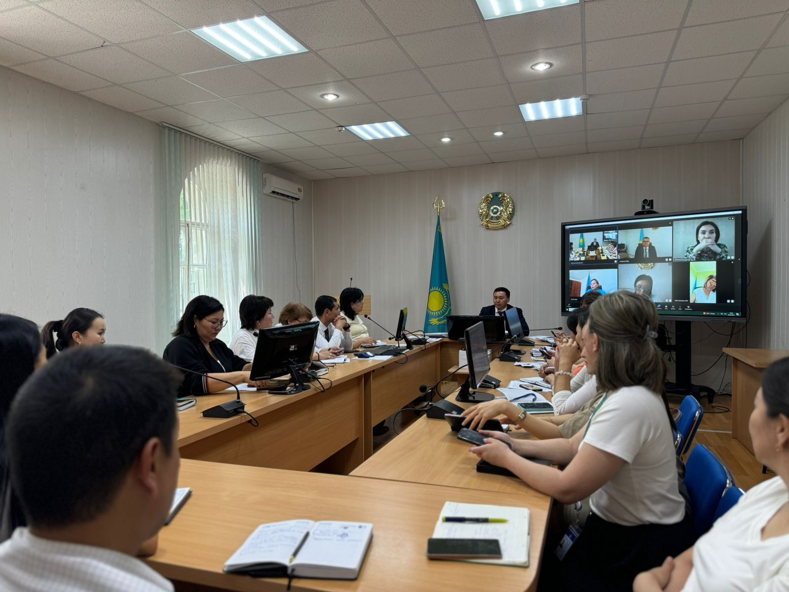 📌 Аппараттық кеңес – өзекті мәселелерді талқылау алаңы