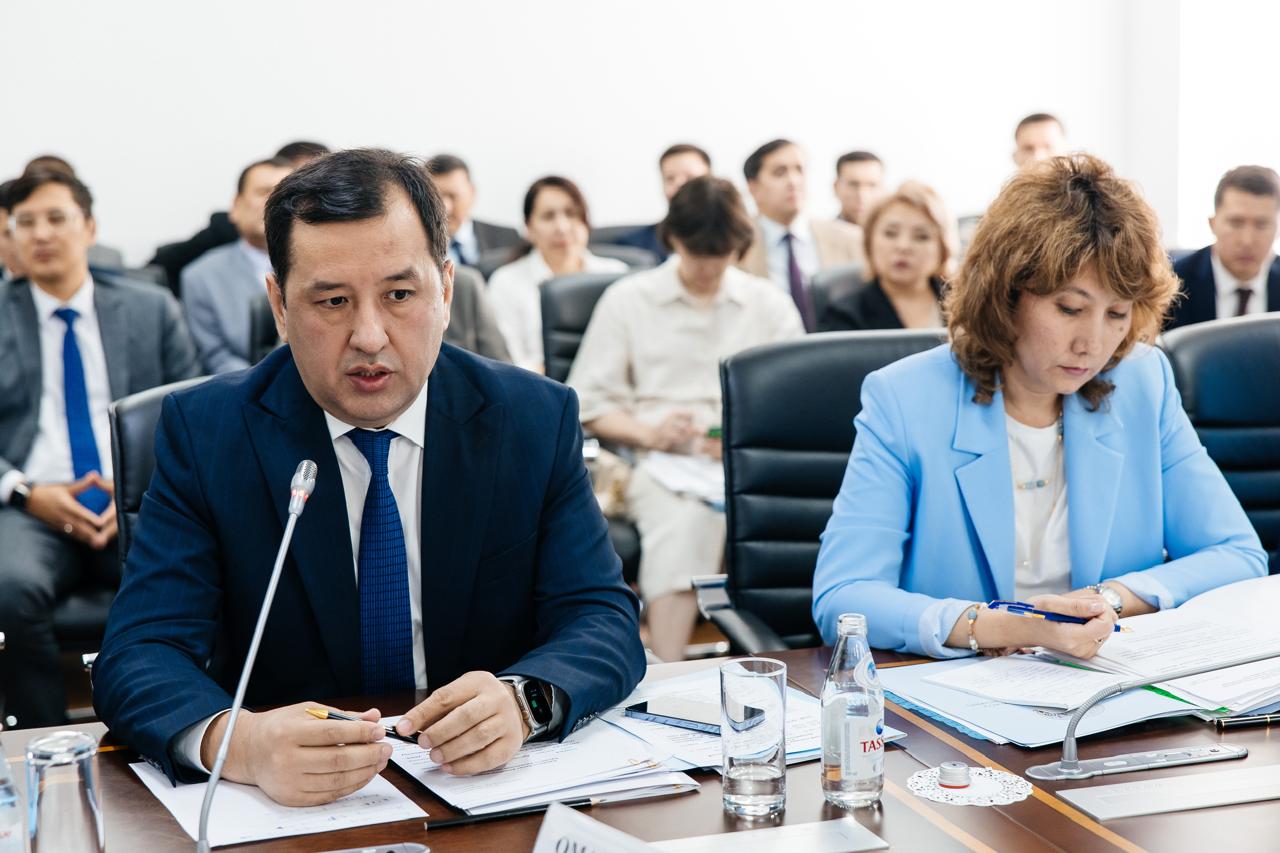 Әлеуметтік-экономикалық даму жоспарын іске асыру: бюджет, стандарттар және ауылдағы жобалар