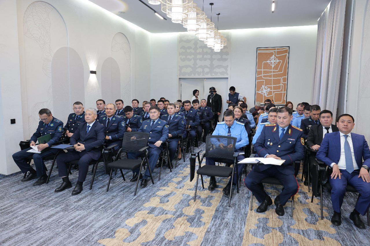 Қазақстан Республикасы Президентінің кеңесшісі М.Н. Ортабаев іссапар аясында Ұлытау облысының құқық қорғау органдарының өкілдерімен кездесу өткізді