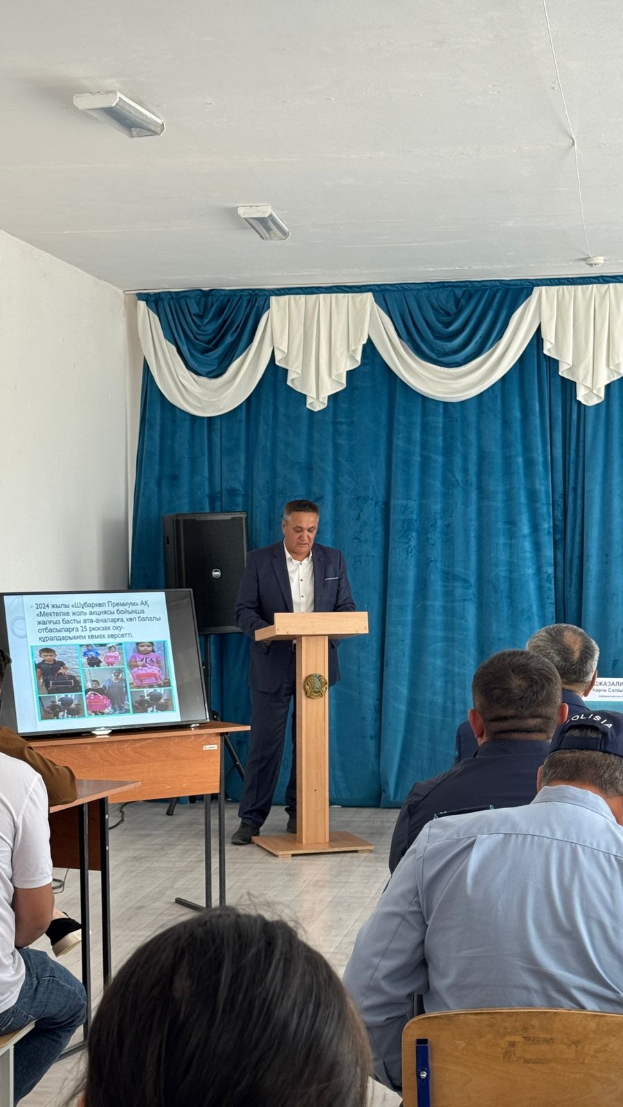 Шұбаркөл кенті әкімі К.С. Джазалиев 2024 жылғы атқарылған жұмыстары 2025 жылы атқарылатын жұмыстары туралы есебі