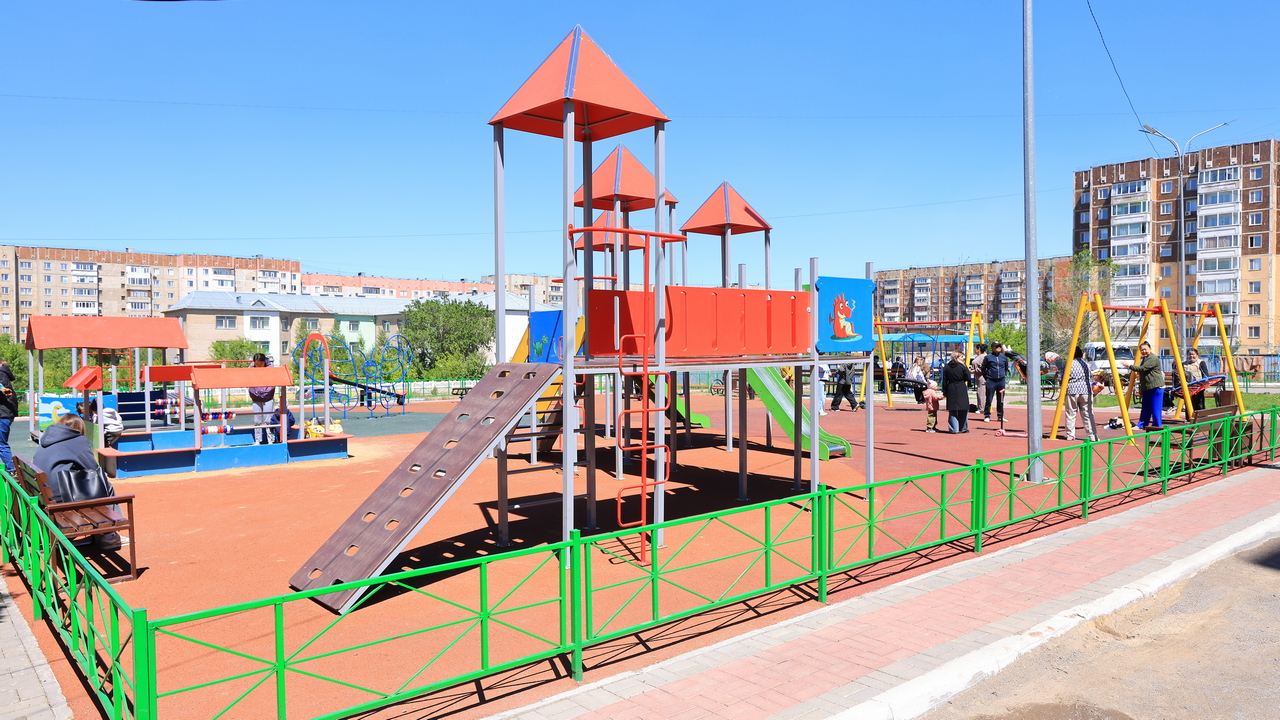 Қарағандылықтар Әлихан Бөкейханның ауданын «ХҚБ» арқылы абаттандыруда