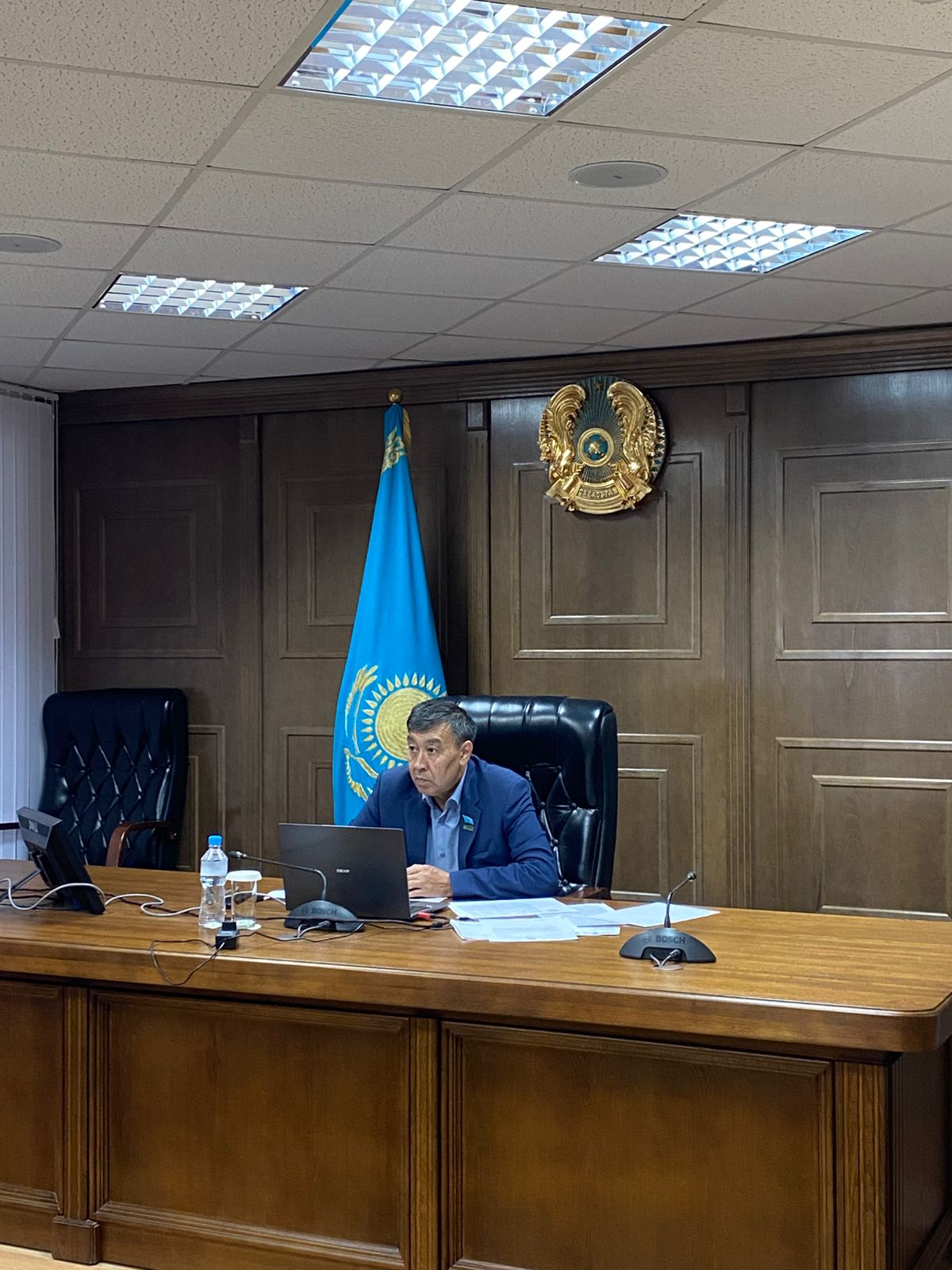 Депутаттар көтерген мәселелер